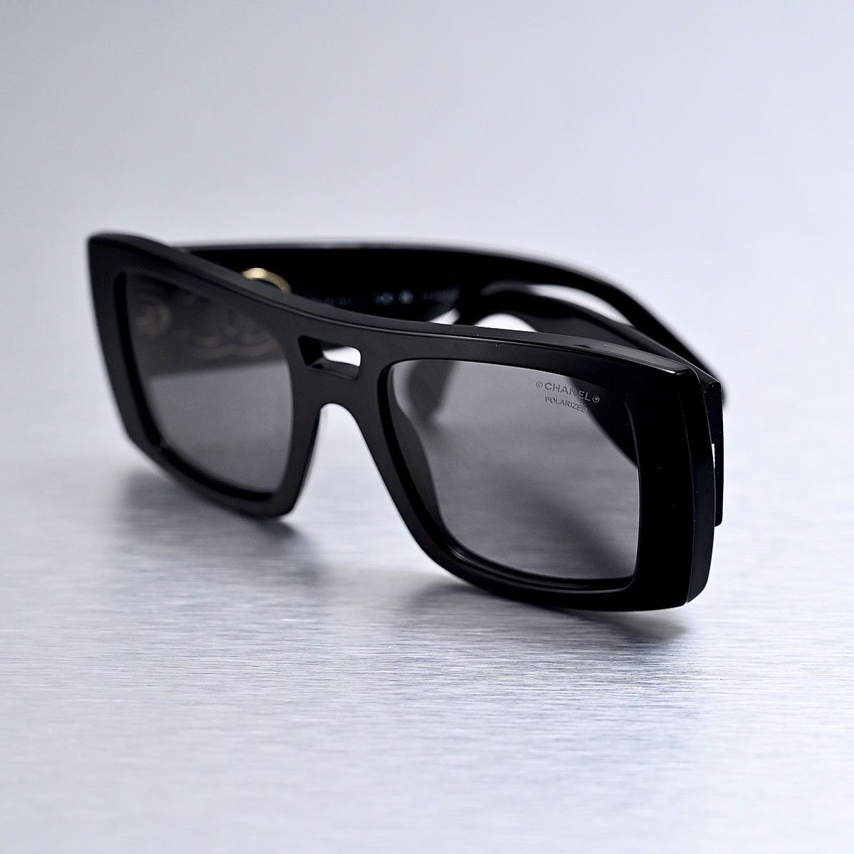 Chanel CHANEL 0CH5539 C622T8 SUNGLASSES Size ONE SIZE - 9 Thumbnail
