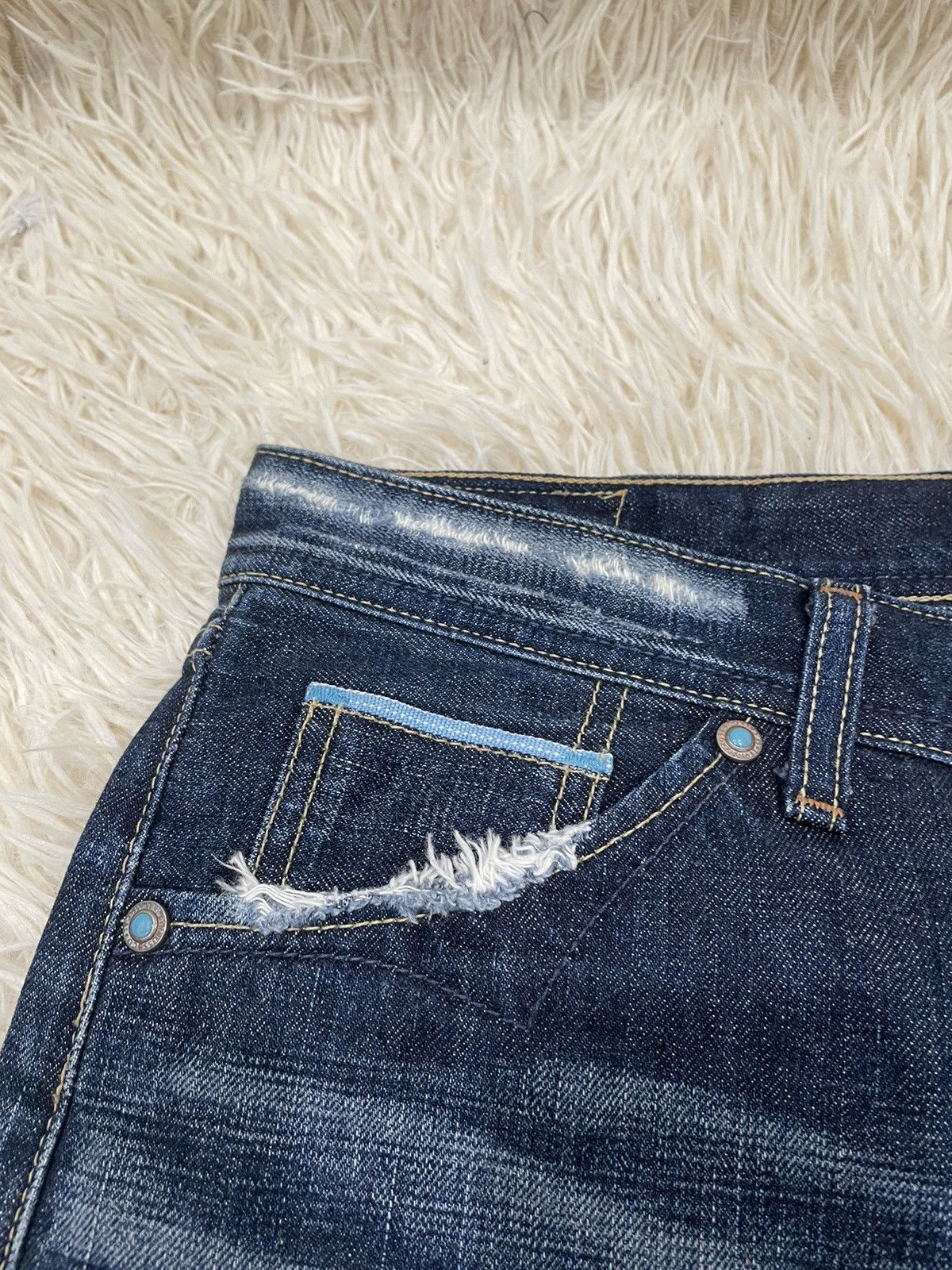 Levi's RARE ‼️ Flare Levis 707 Selvedge (24-211) Size US 30 / EU 46 - 5 Thumbnail