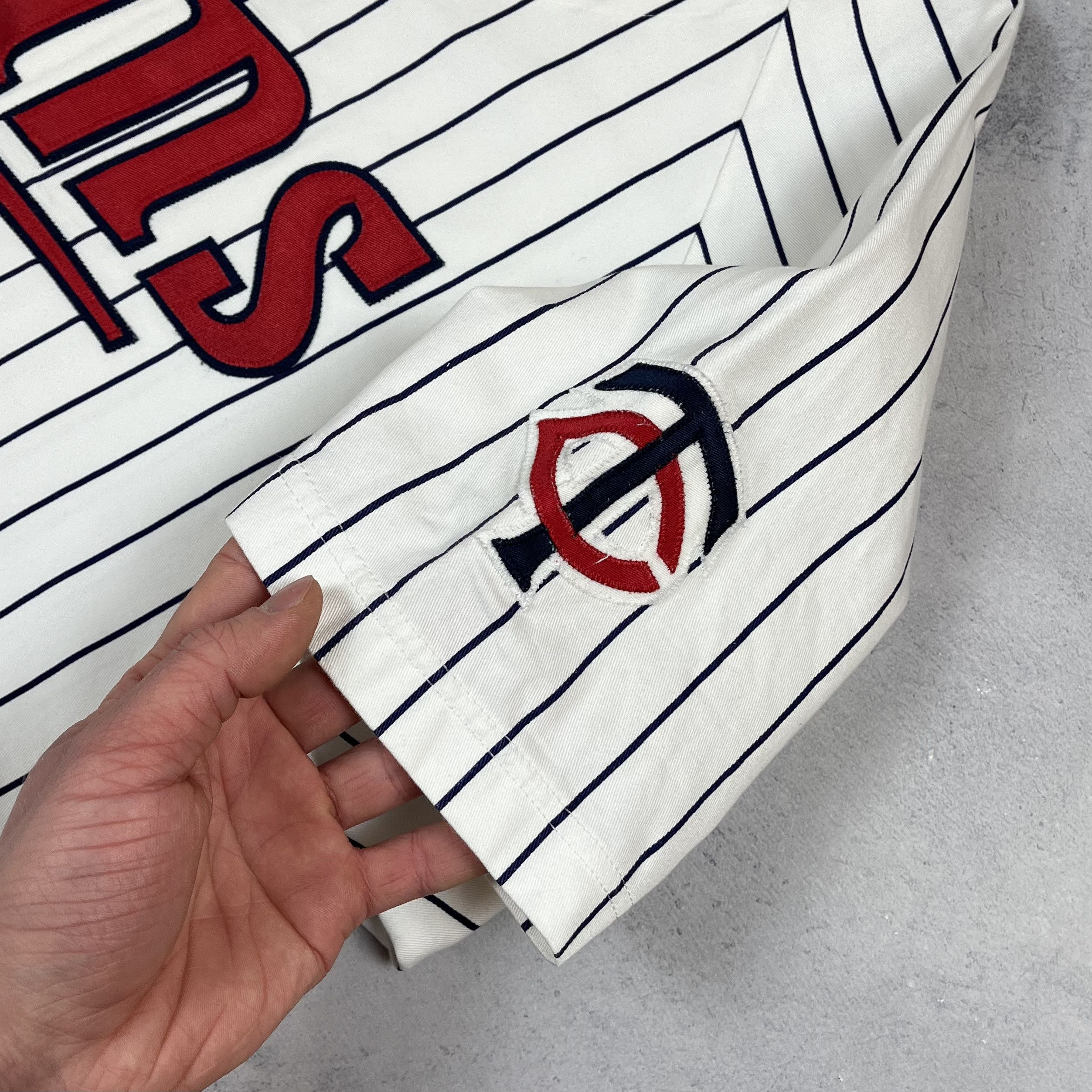 Russell Athletic Vintage MLB Minnesota Twins Big Logo Jersey Shirt 90’s Size US XL / EU 56 / 4 - 13 Thumbnail