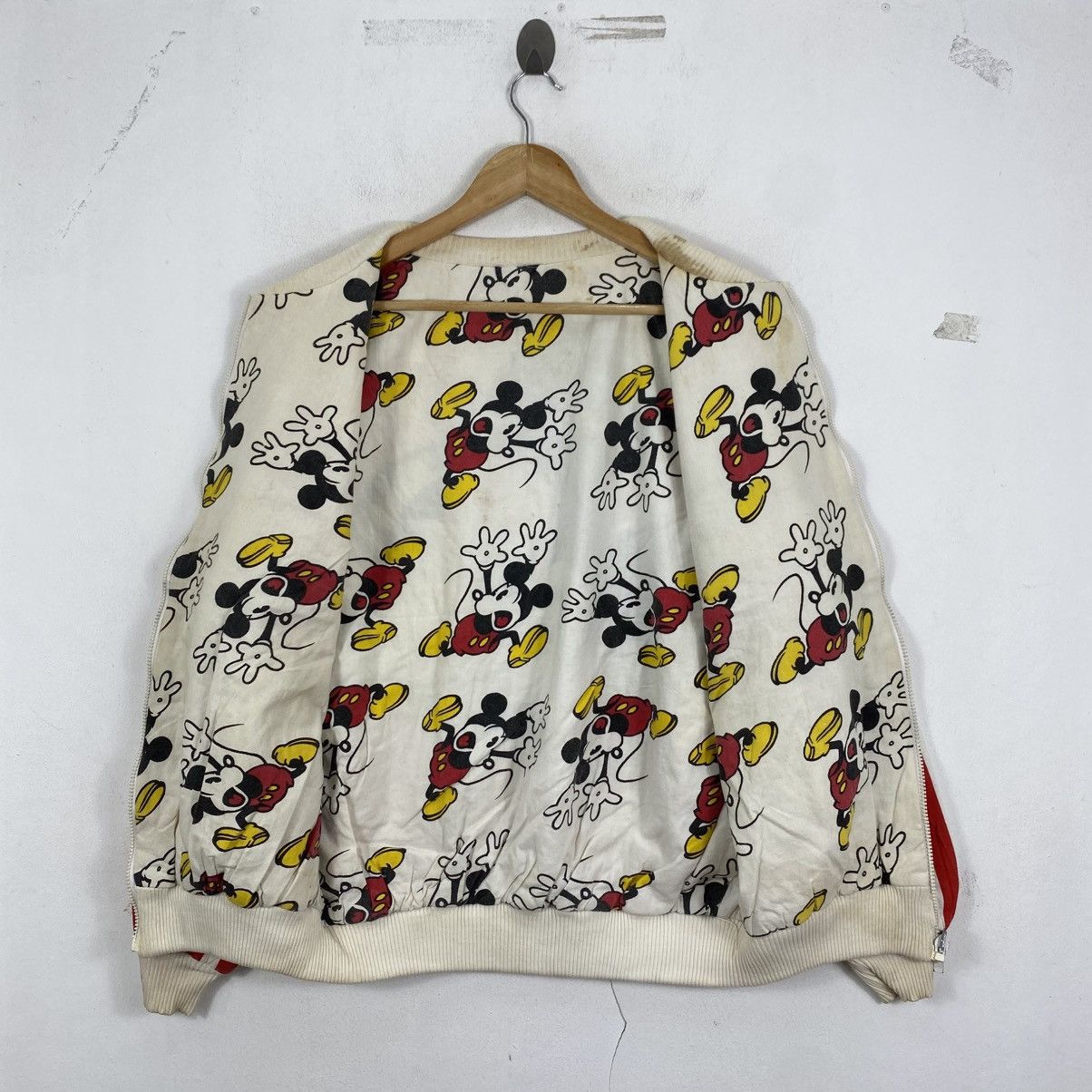 Vintage Vintage 90s Mickey Mouse Reversible Striped Bomber Jacket L Size US L / EU 52-54 / 3 - 6 Thumbnail