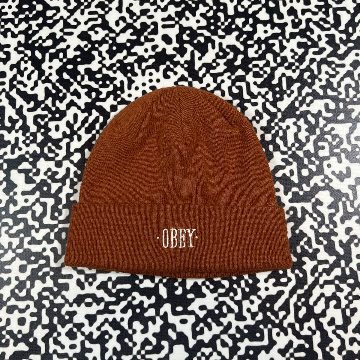 Obey Vintage Y2K Obey Mini Logo Beanie Hat Sk8 Skate Style Size ONE SIZE - 2 Thumbnail