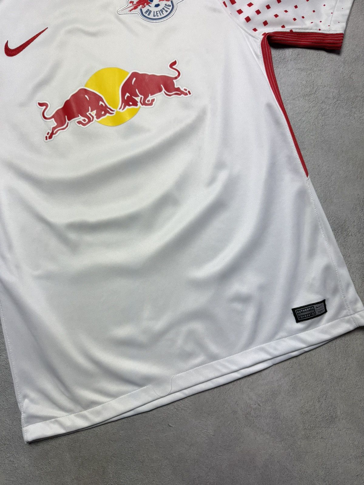 Nike Reb Bull Leipzig 2017 2018 Home Shirt Soccer Jersey Nike Size US M / EU 48-50 / 2 - 4 Thumbnail