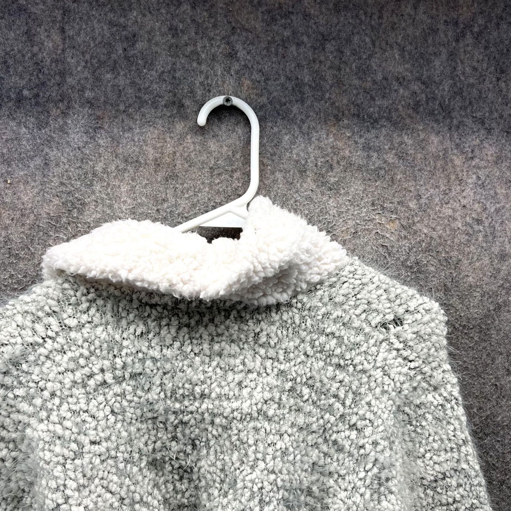 Abercrombie & Fitch VINTAGE Abercrombie Sleepwear Sweater Womens XS/S Gray Sherpa Belted Cardigan Robe Size XS / US 0-2 / IT 36-38 - 8 Thumbnail