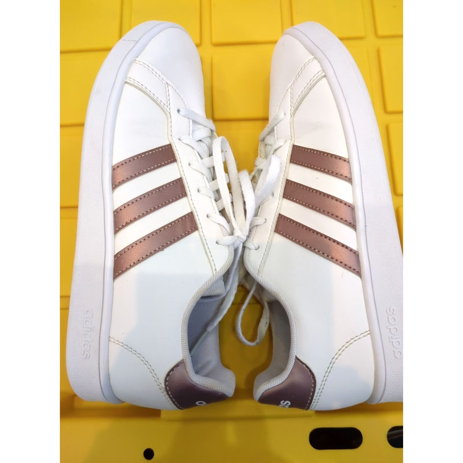 Adidas Adidas Grand Court Women's Tennis Sneakers White Raw Pink Size 6 Size US 6 / IT 36 - 7 Thumbnail
