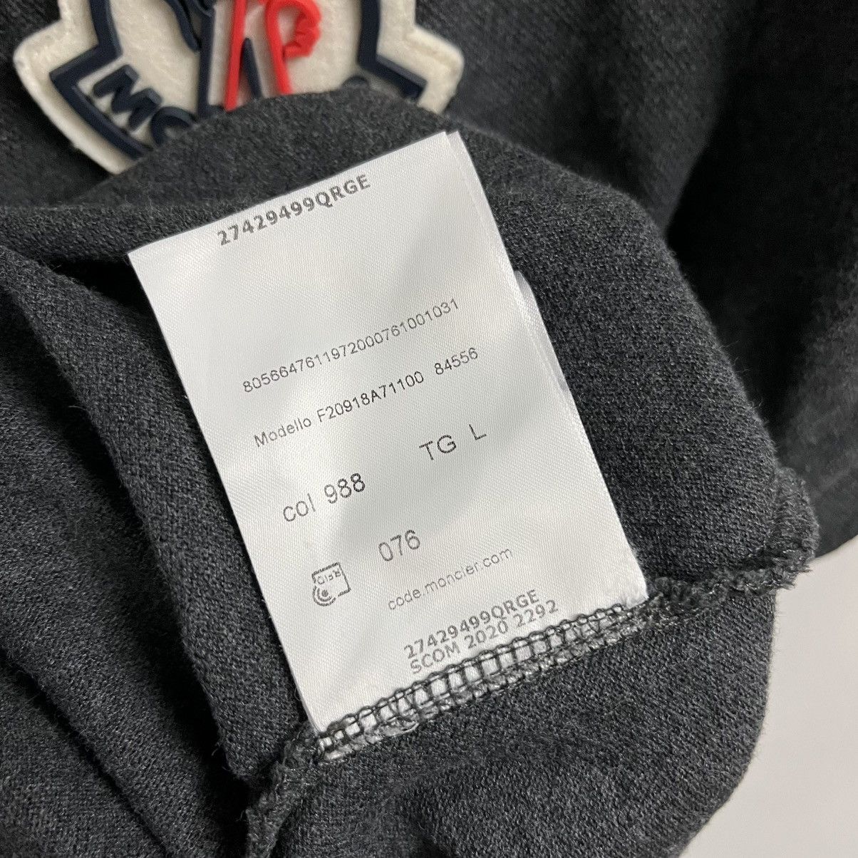 Moncler Moncler Polo Shirt Big Rubber Logo Size US L / EU 52-54 / 3 - 8 Thumbnail