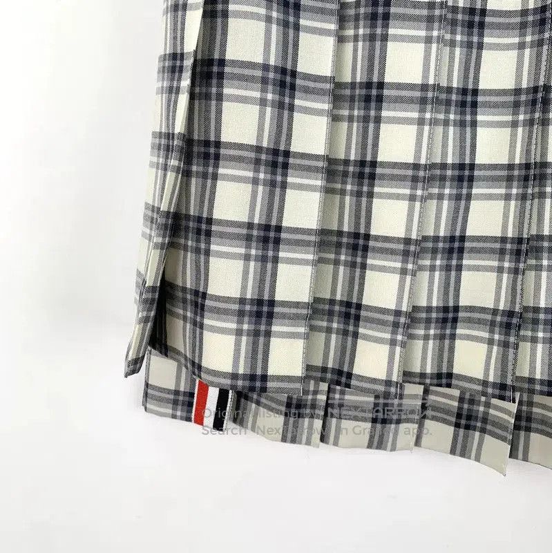 Thom Browne Thom Browne Colorblock Wool Mini Skirt . Size 23" - 4 Thumbnail