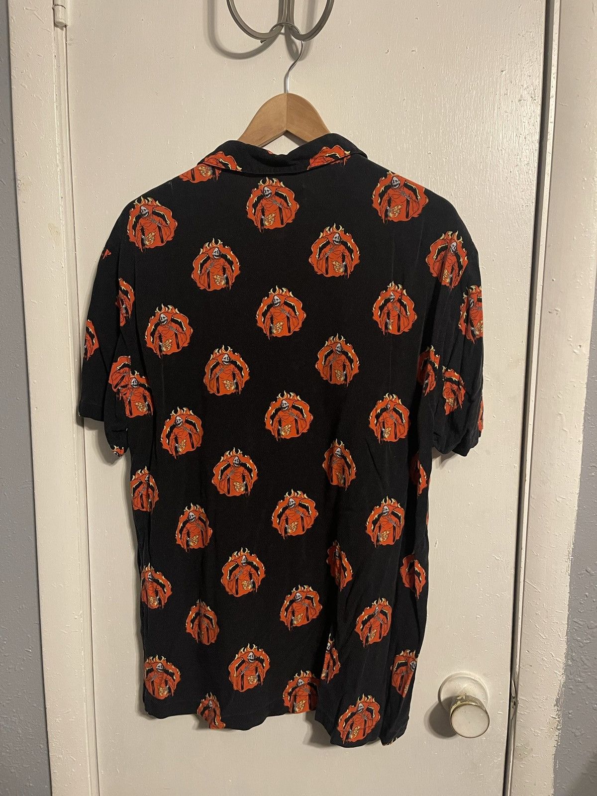 Bershka Berksha Reaper Button Up Tee Size US M / EU 48-50 / 2 - 3 Thumbnail
