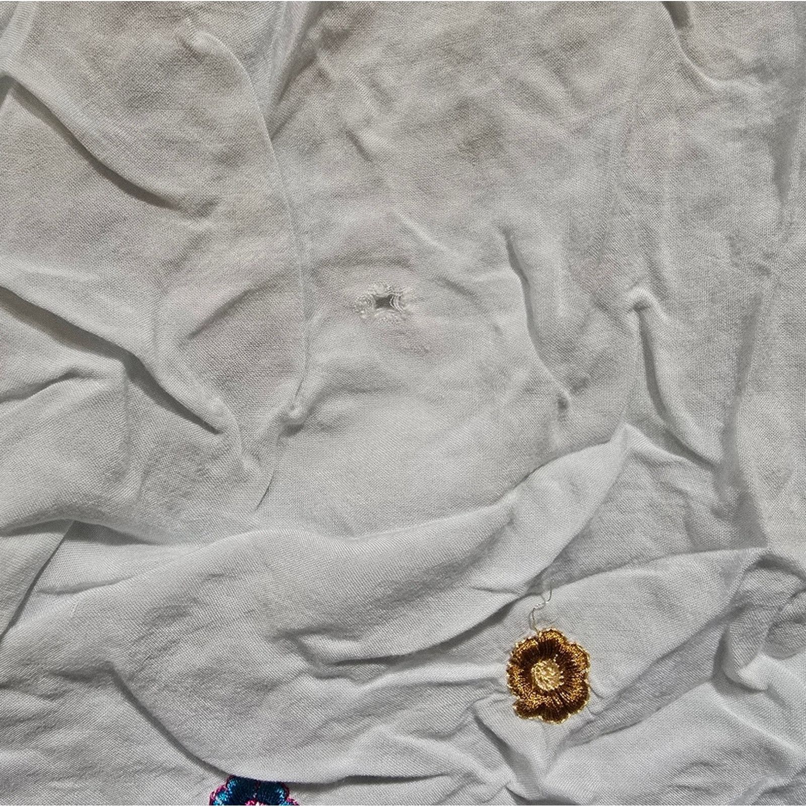 Other White Multicolored Design ANANDAS Blouse Size ONE SIZE - 3 Thumbnail