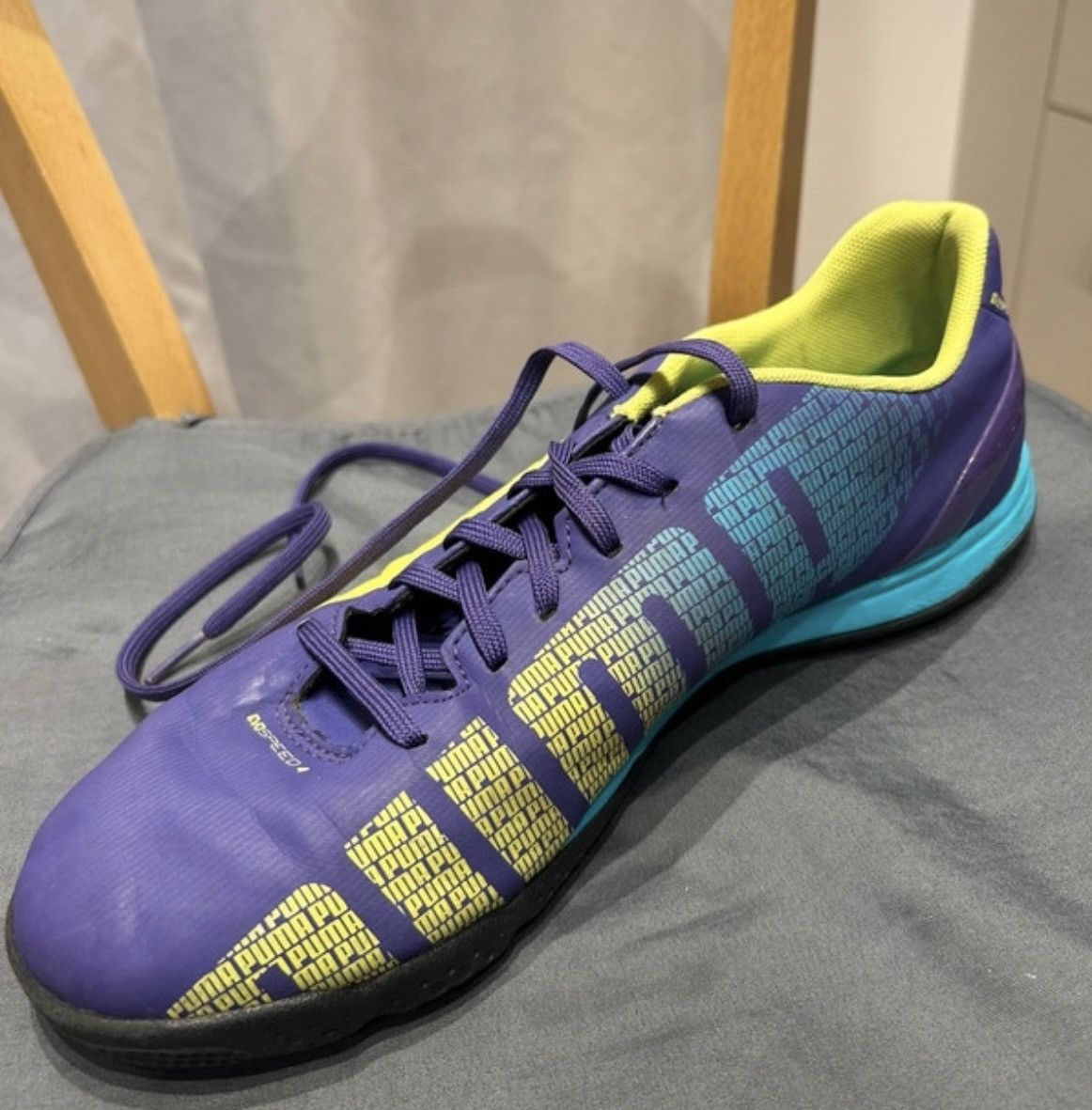 Puma Men Football boots Size US 11 / EU 44 - 1 Thumbnail