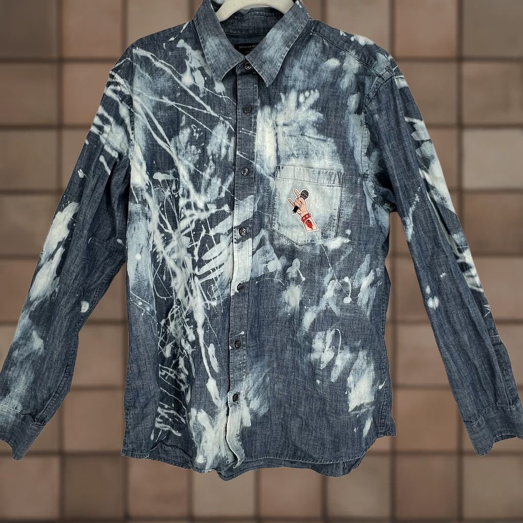 Banana Republic VINTAGE Banana Republic Denim Button Shirt X Rolling Stones Embroidery XL Men Blue Denim Shirt Long Sleeve Casual 90s Size US XL / EU 56 / 4 - 1 Thumbnail