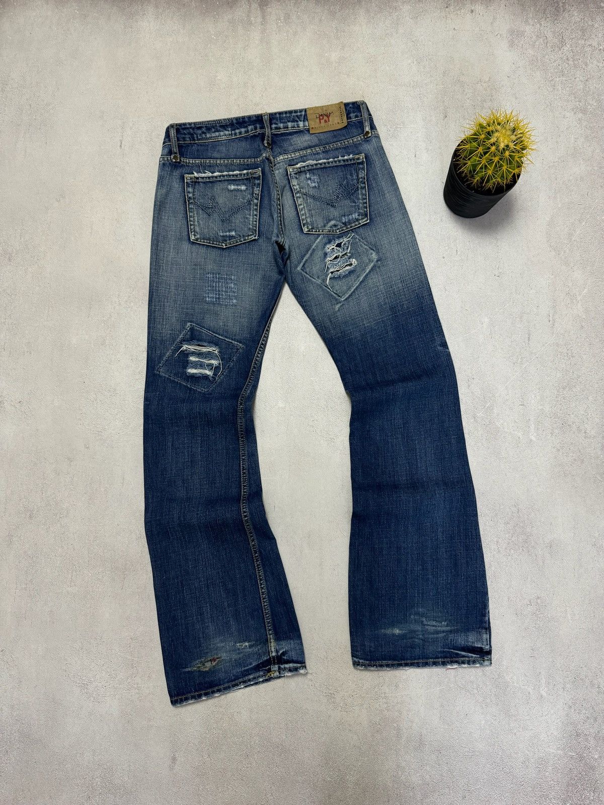 If Six Was Nine Vintage Japanese Jeans Distressed Dirty Wash Denim Y2K 90s Size US 32 / EU 48 - 7 Thumbnail