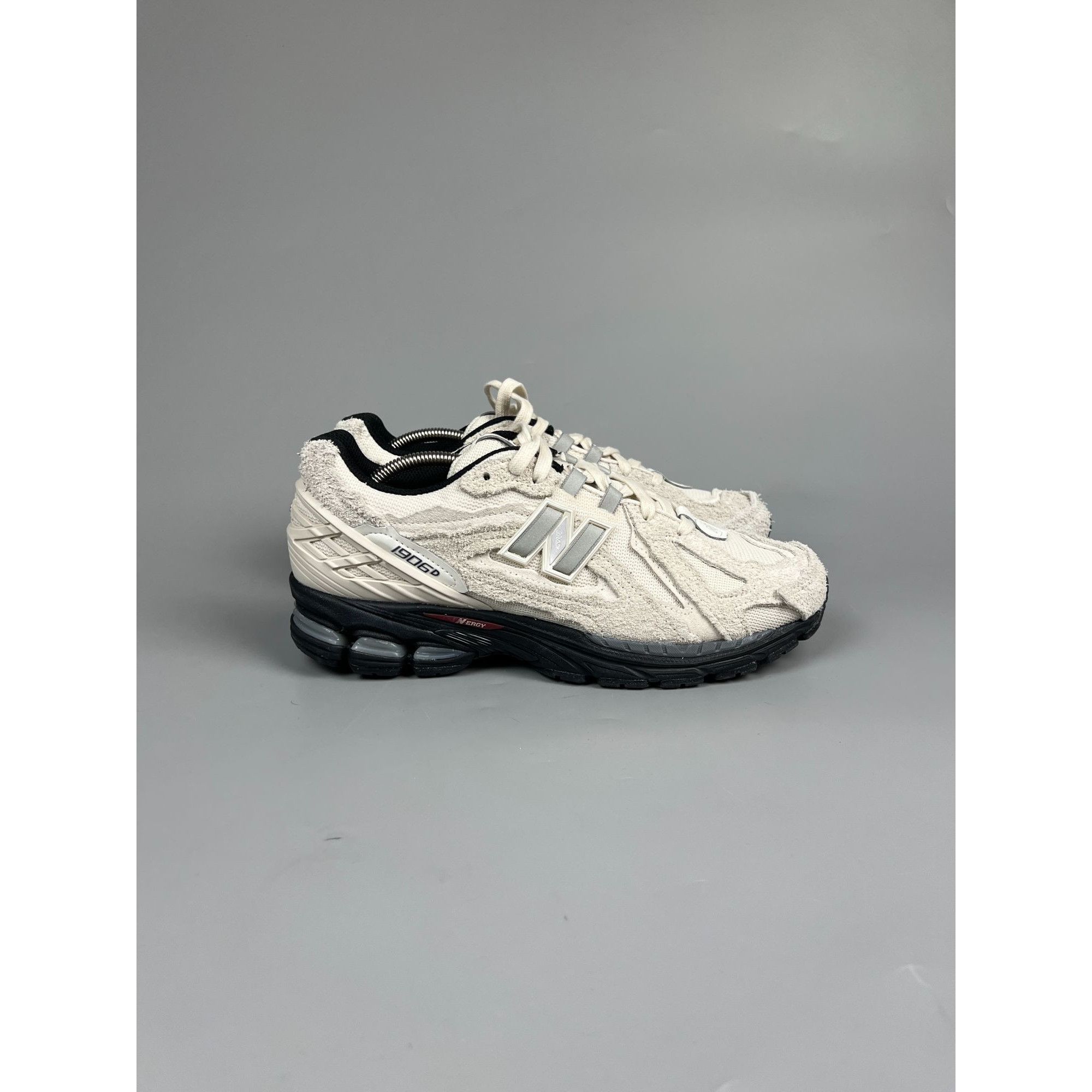 New Balance Men’s New Balance 1906D Protection Pack Sneakers (Y0998) Size US 10 / EU 43 - 1 Thumbnail