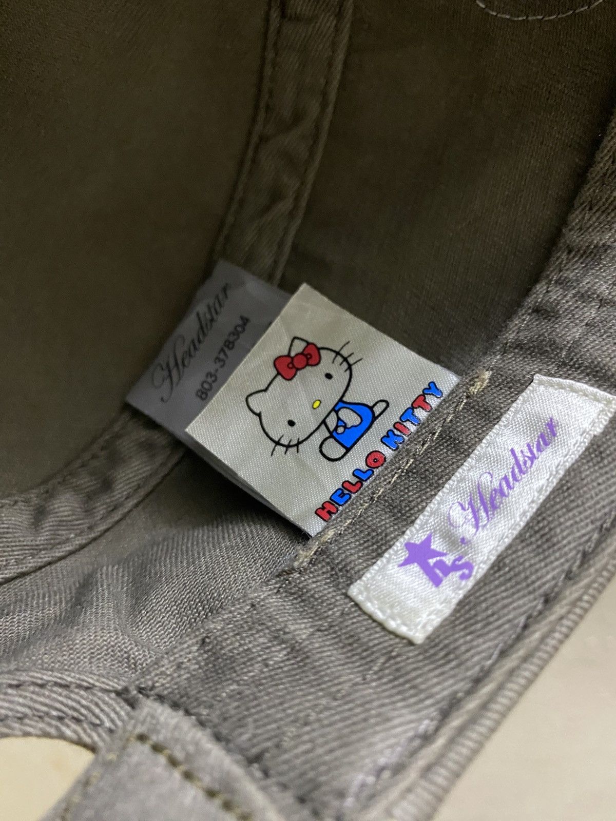 Japanese Brand Vintage Distressed Adult Hello Kitty Round Hat Size ONE SIZE - 4 Thumbnail