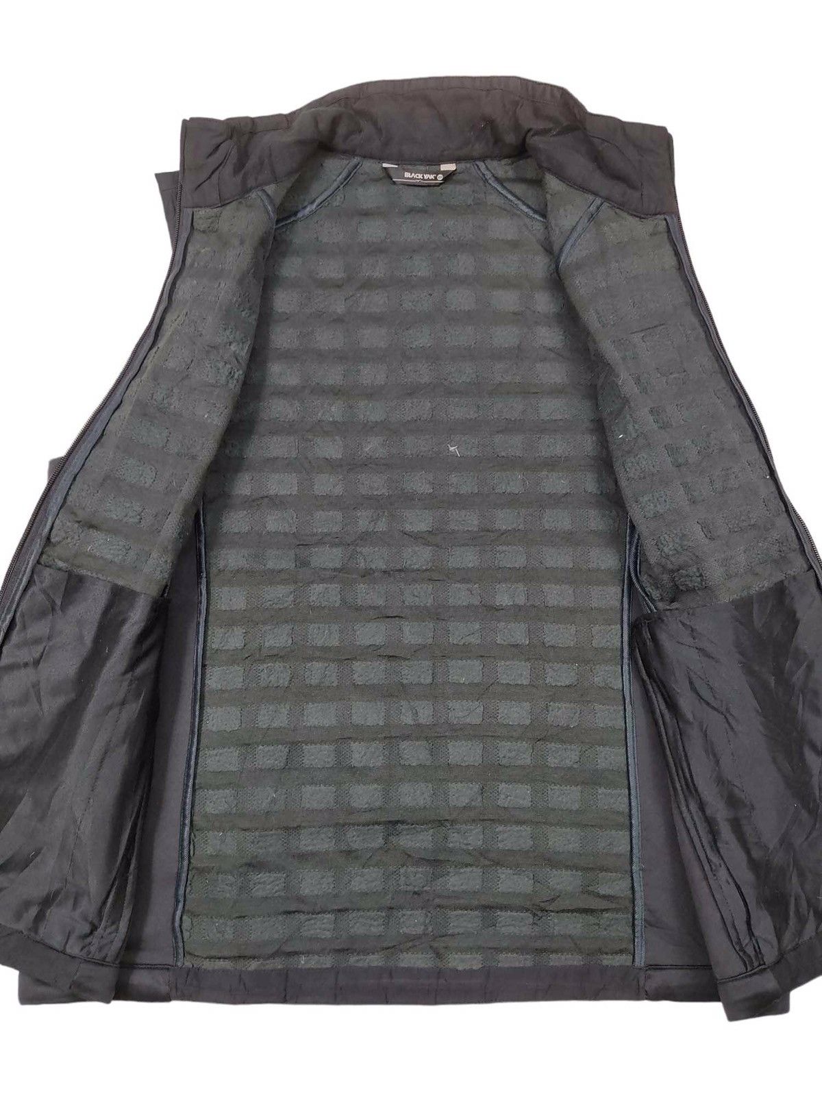 BLACKYAK Black Yak Vest Size US L / EU 52-54 / 3 - 4 Thumbnail