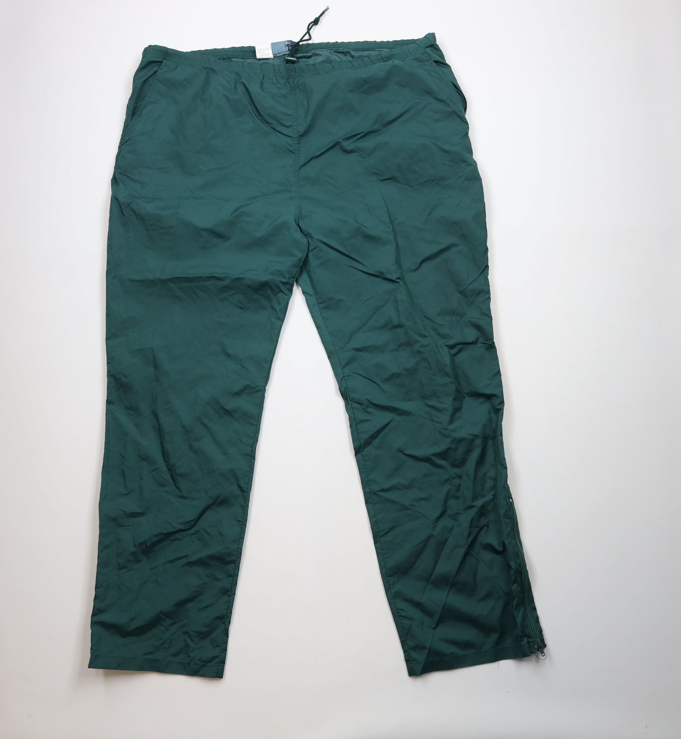 Vintage × Woolrich Woolen Mills Vintage 90s Woolrich Wide Leg Windbreaker Pants Green Nylon Size US 40 / EU 56 - 1 Thumbnail