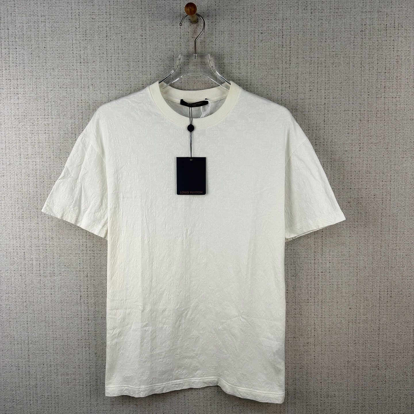 Louis Vuitton Louis Vuitton Embossed Monogram T-Shirt Size S Size S / US 4 / IT 40 - 1 Thumbnail