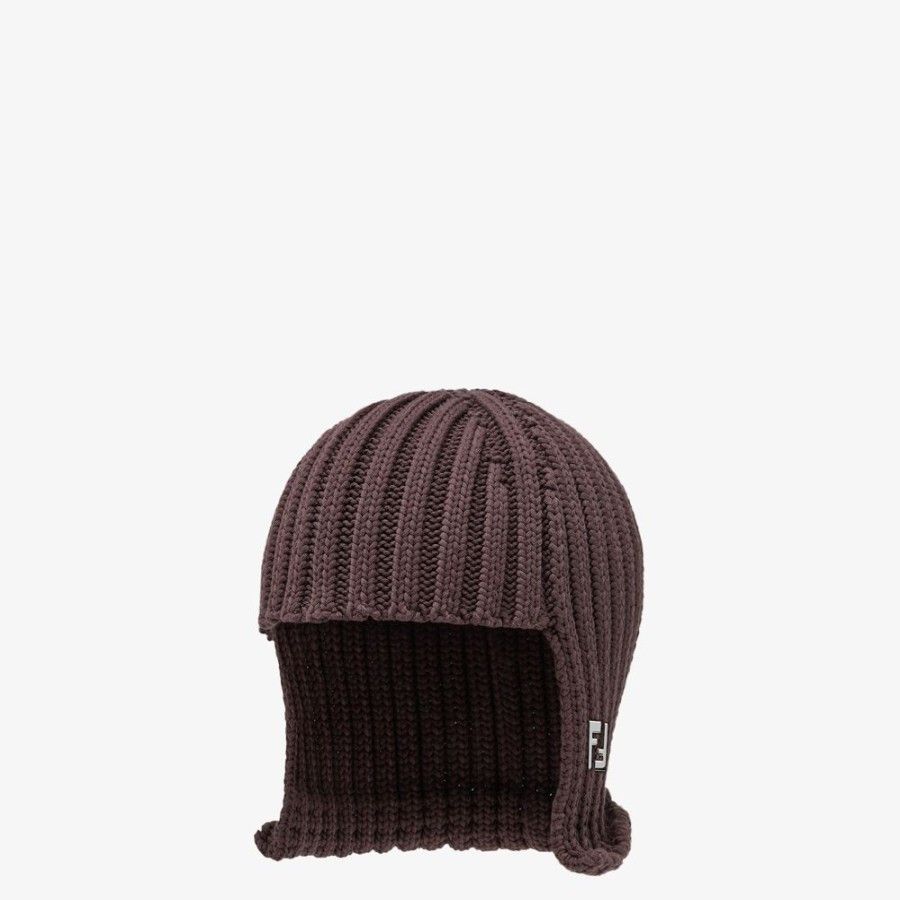 o1loc1c0824 Size: OS / Hat in Brown