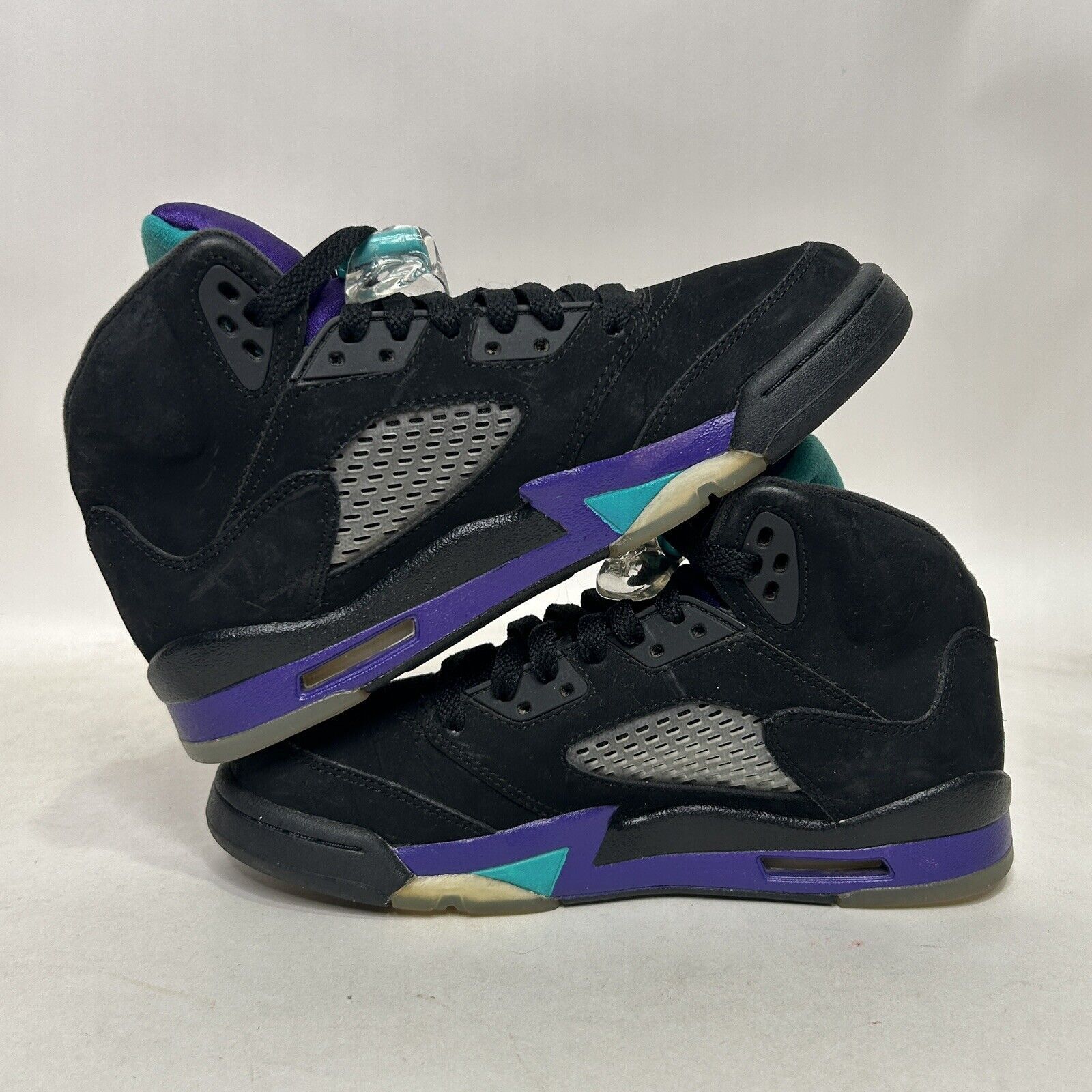 Jordan Brand Nike Air Jordan 5 Retro GS “Black Grape” 2024 Size US 6 / IT 36 - 3 Thumbnail