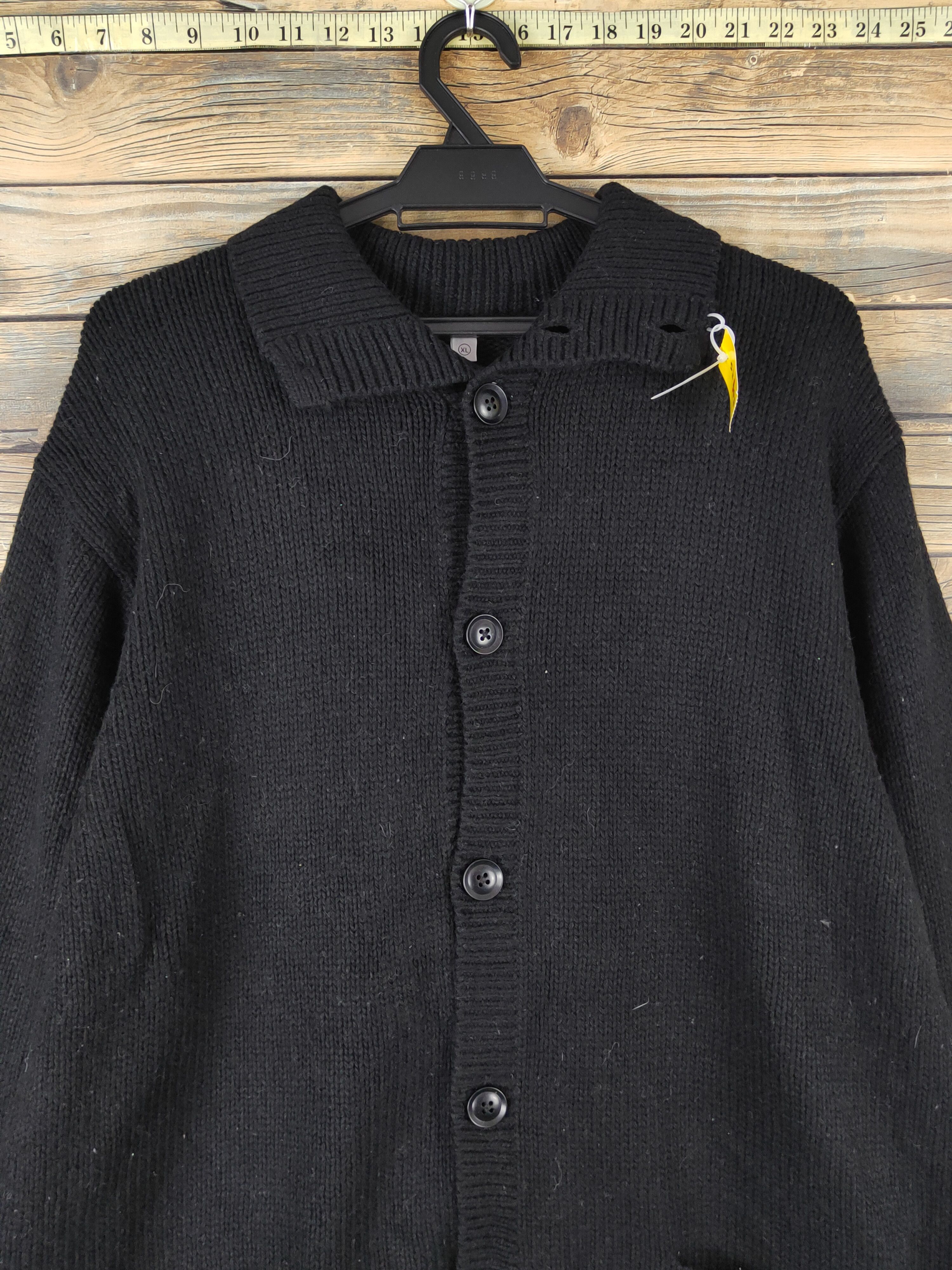 Homespun Knitwear Uniqlo Black Knitwear Cardigan #W1437 Size US XL / EU 56 / 4 - 2 Thumbnail