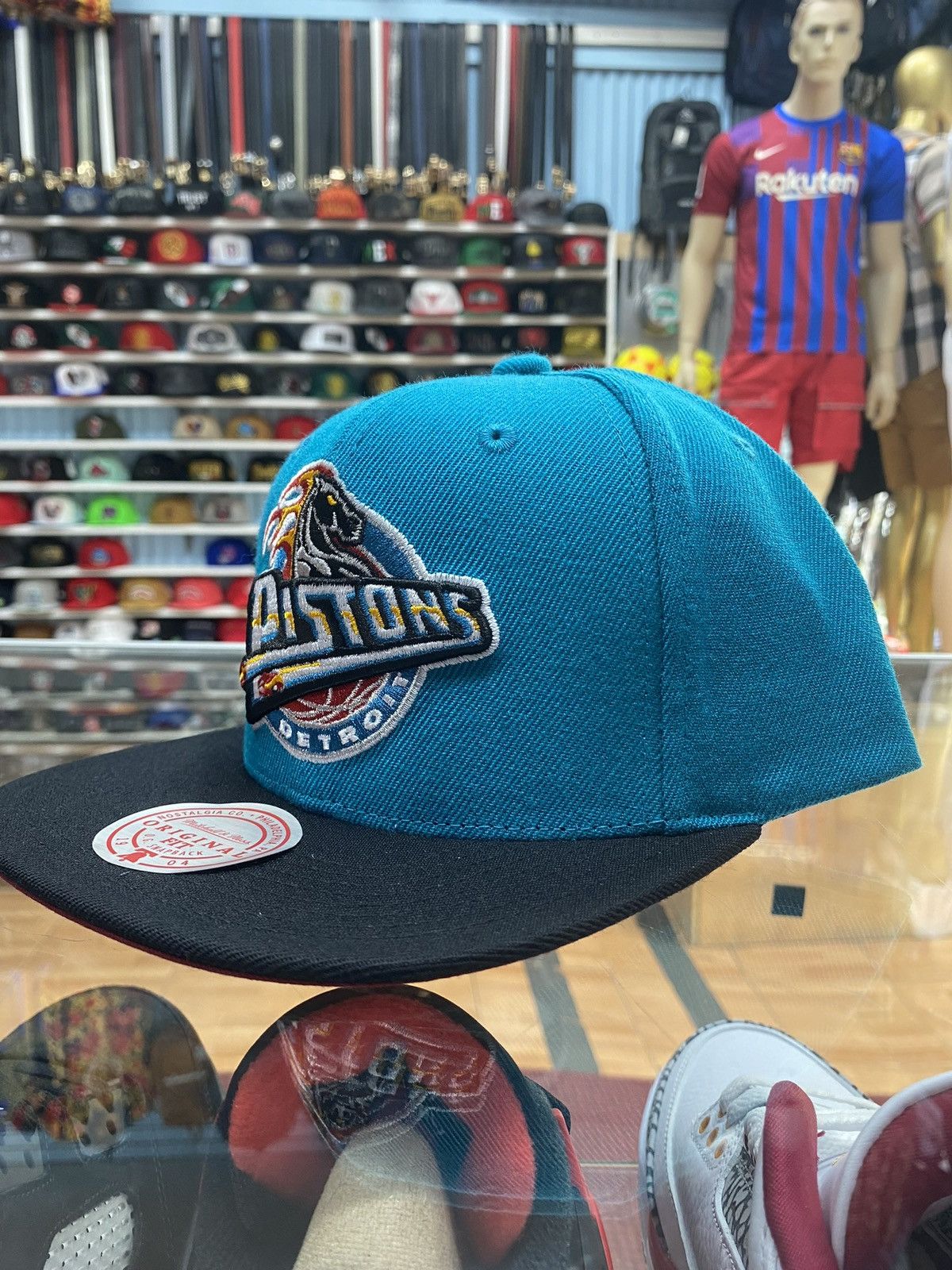 Detroit Pistons New Era CREAM 2T Hardwood Classic A-Frame 9FIFTY Snapback Hat - 8035768