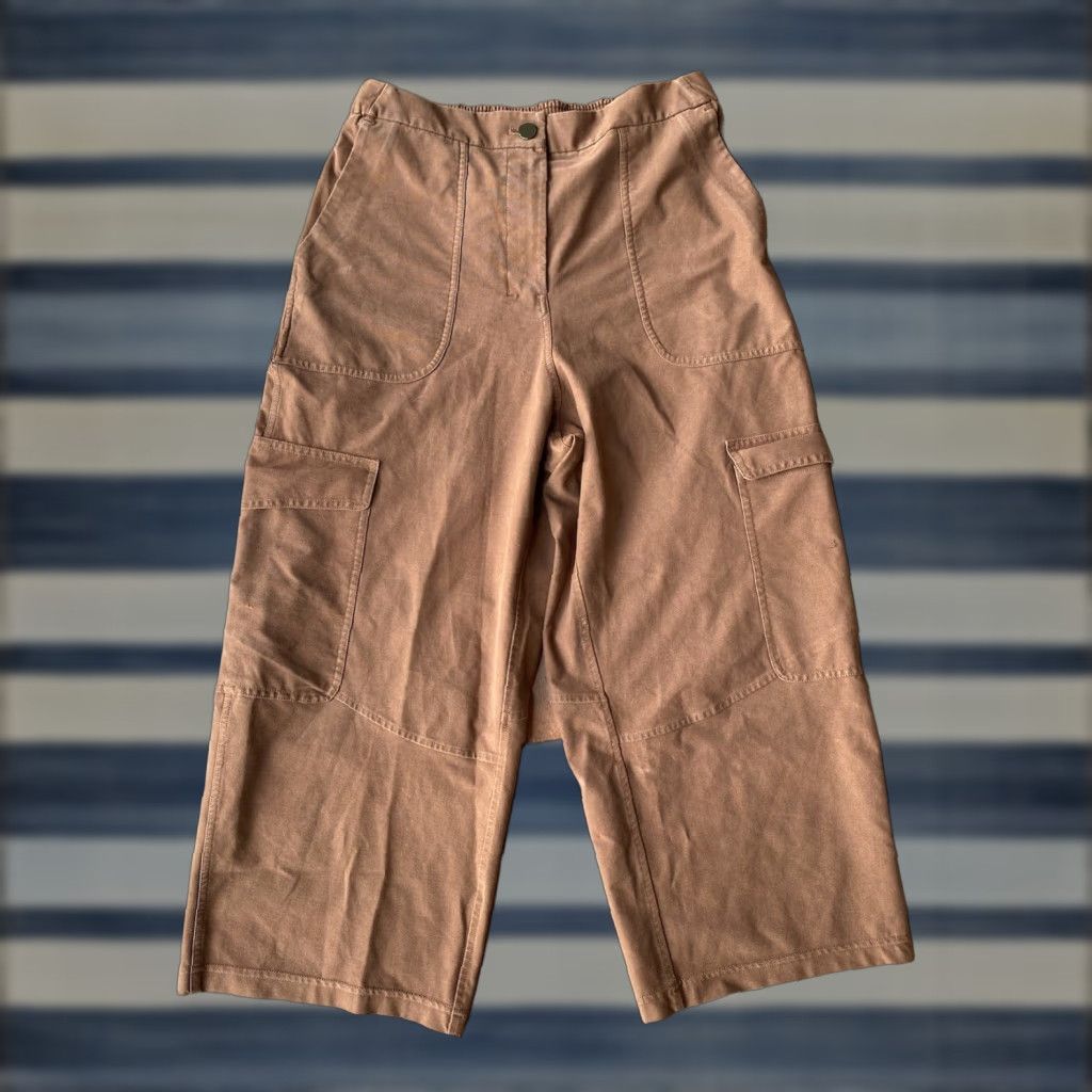 Lululemon VINTAGE Lululemon Light Utilitech Cargo Pocket High Rise Pant Brown Size 29 Wide Leg Size 29" - 1 Thumbnail