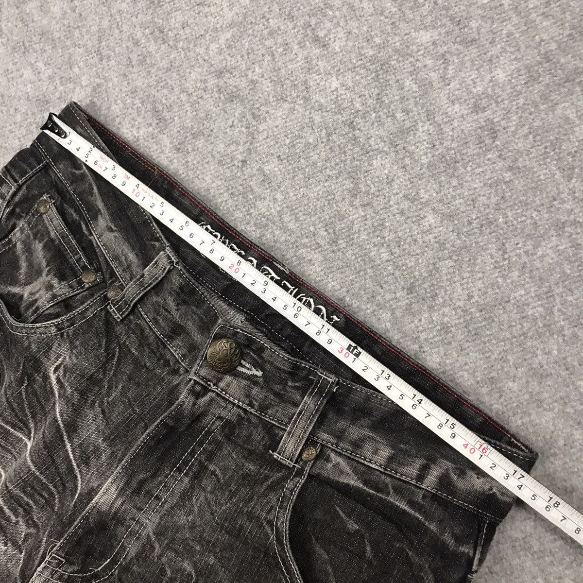 Japanese Brand BLACK FADED DENIM BELUXE CREATE BAGGY DENIM PANTS 136 Size US 32 / EU 48 - 13 Thumbnail