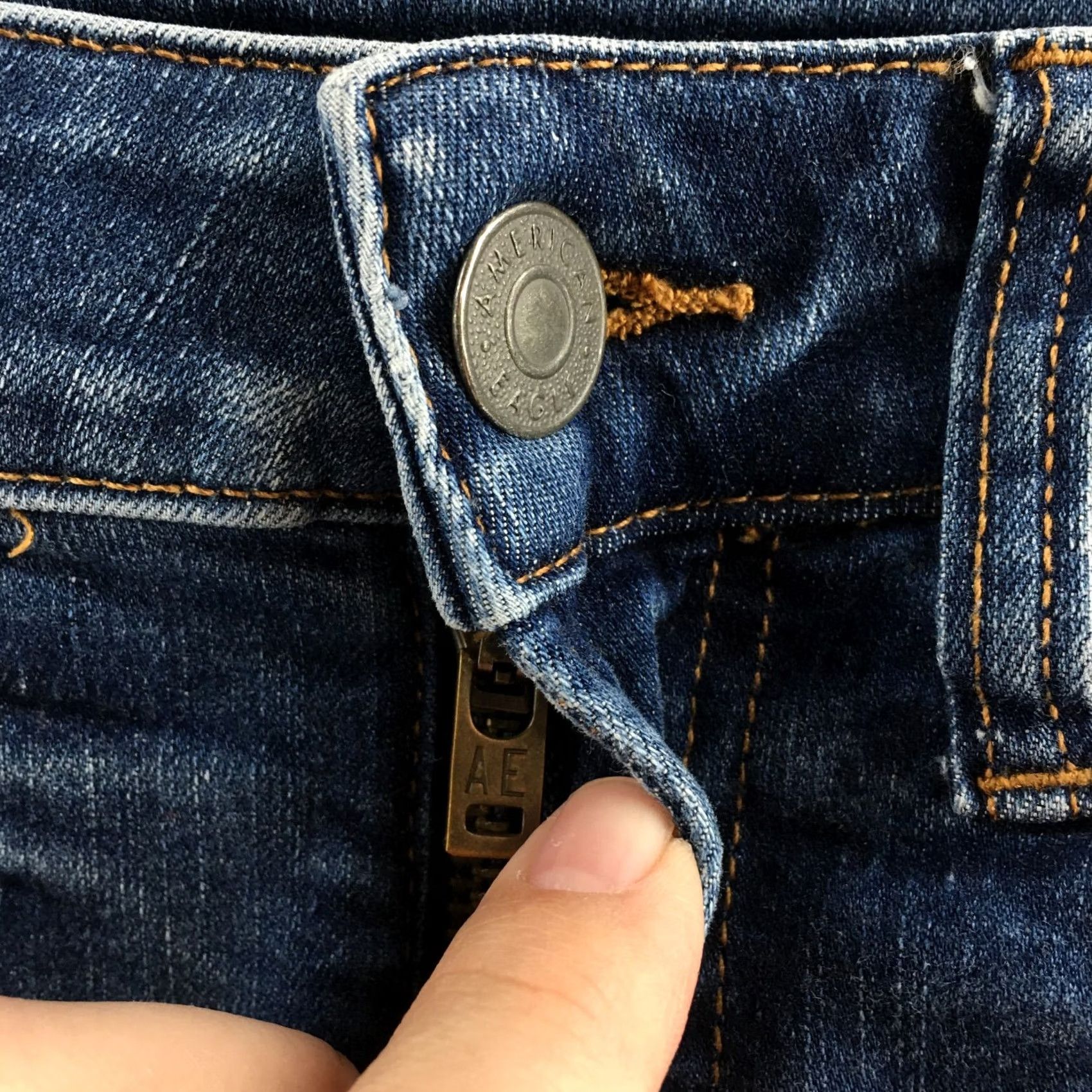 American Eagle Outfitters American Eagle Outfitters Denim Skinny Jeans Mens 28x32 Blue Distressed Pockets Low Rise Slim 5-Pocket Design Mens Jeans Size US 28 / EU 44 - 5 Thumbnail