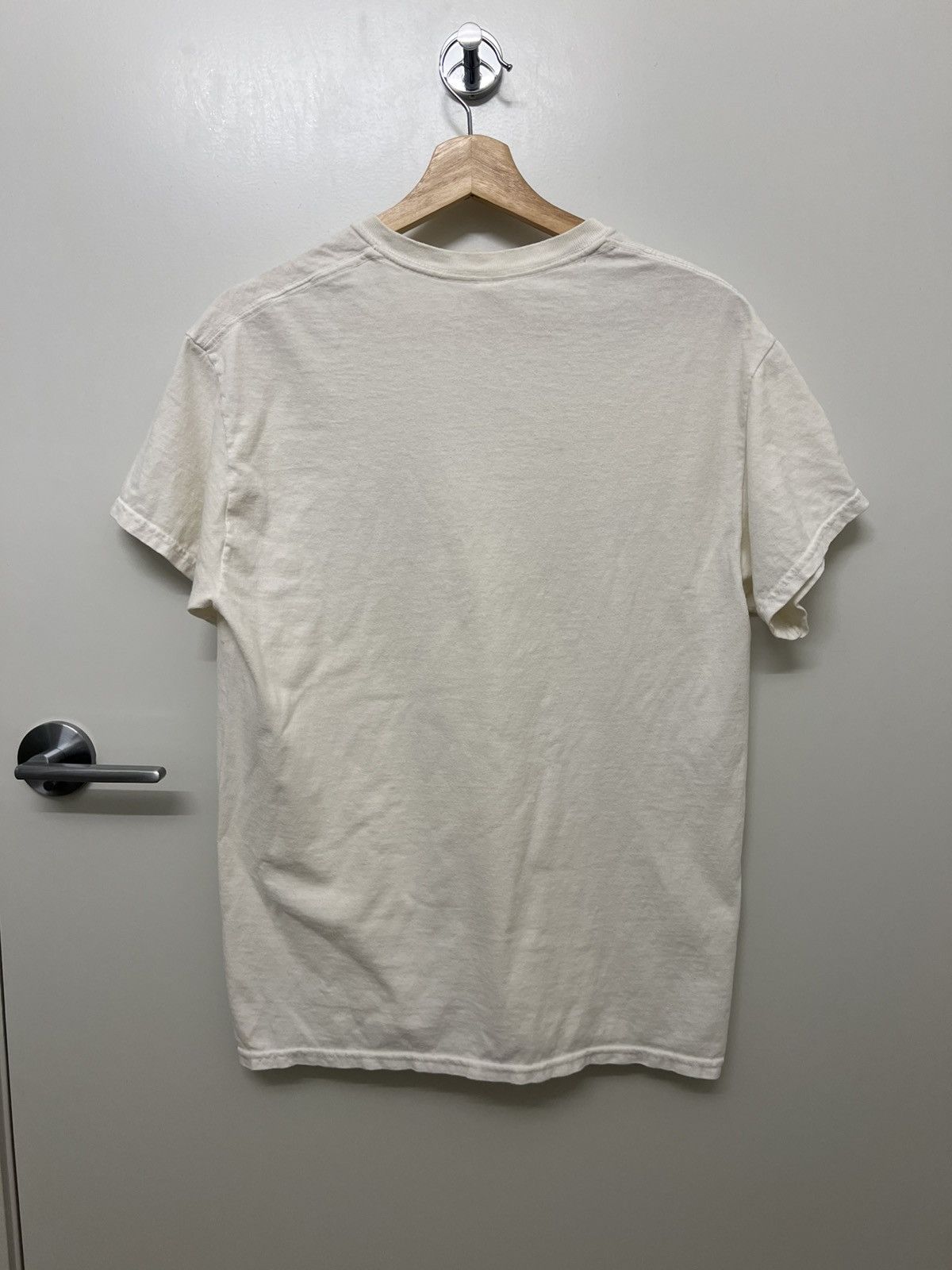 Gildan Gildan Old San Juan White Tribal Graphic Tee Size M Size US M / EU 48-50 / 2 - 2 Thumbnail