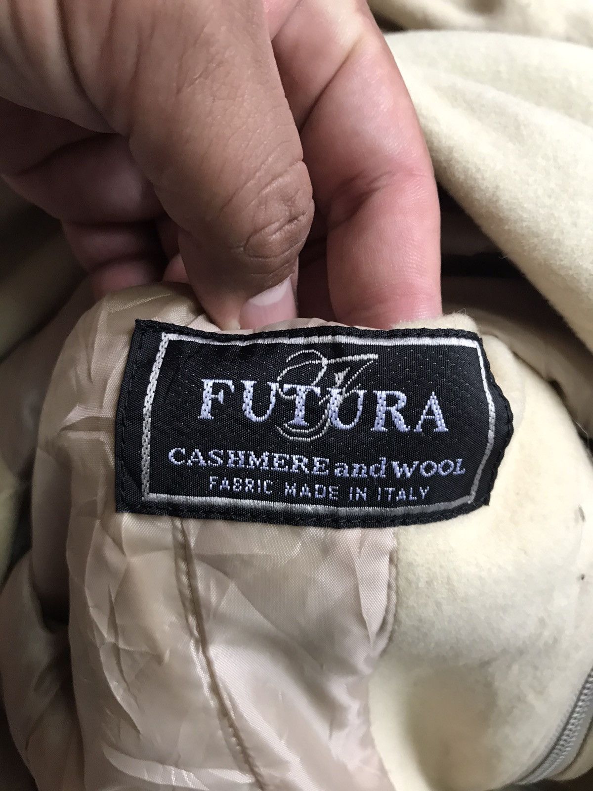 Comme des Garcons VINTAGE FUTURA INSPIRED COMME DES GARCONS FAUX FUR LONG JCKT Size M / US 6-8 / IT 42-44 - 10 Thumbnail