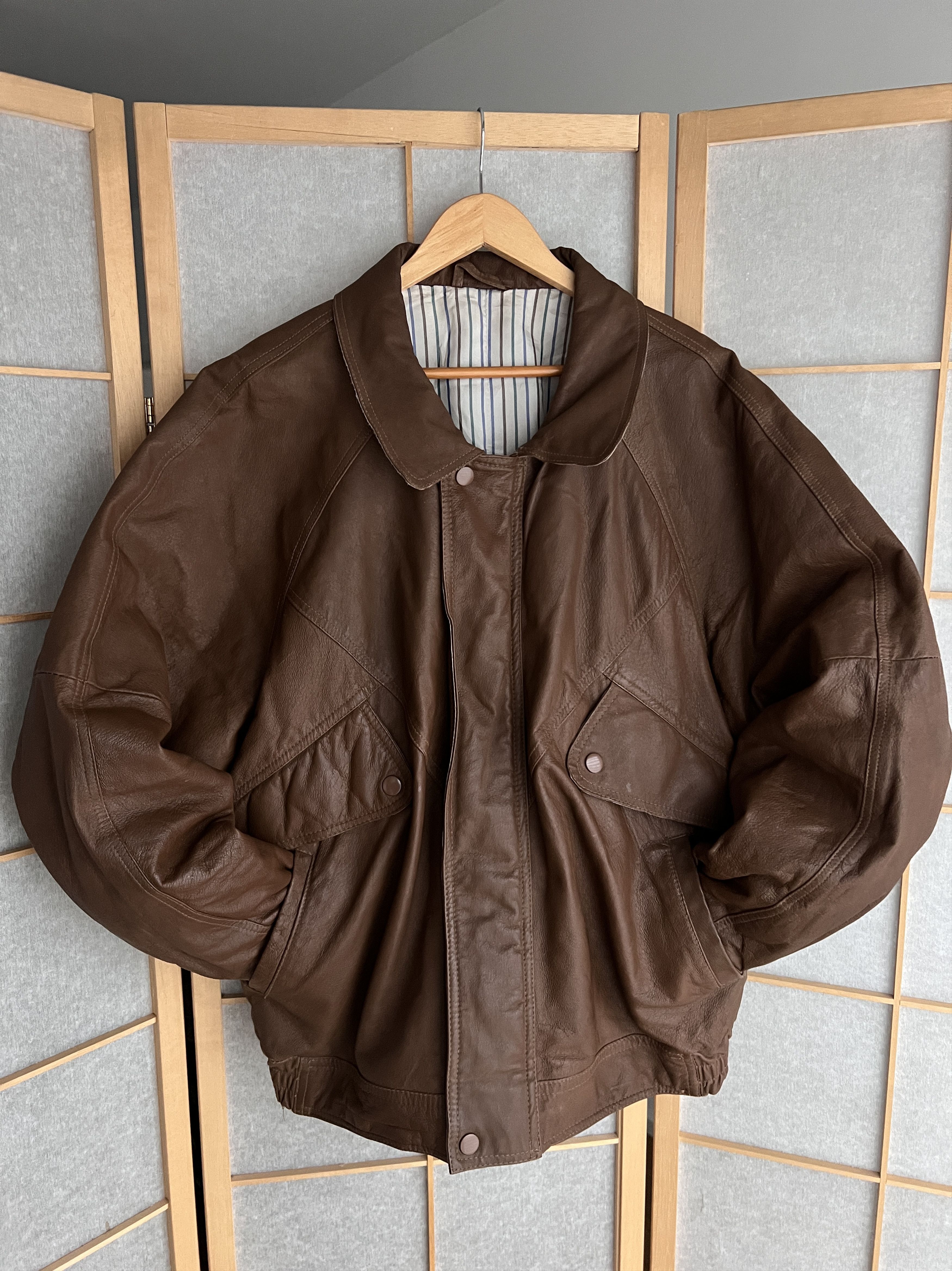 VTG 90s boxy cropped leather bomber jacket biker hype y2k L