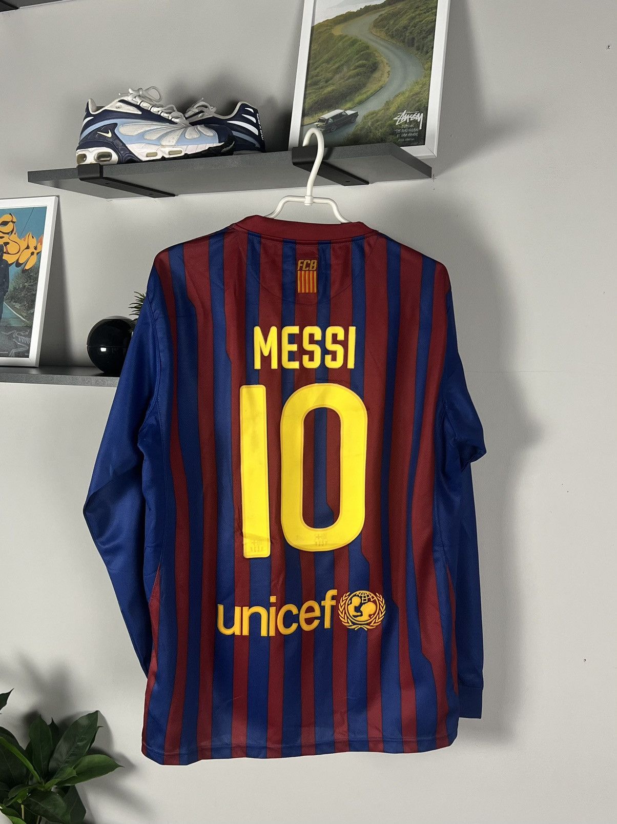 Other Barca long sleeve football jersey Size US L / EU 52-54 / 3 - 1 Thumbnail