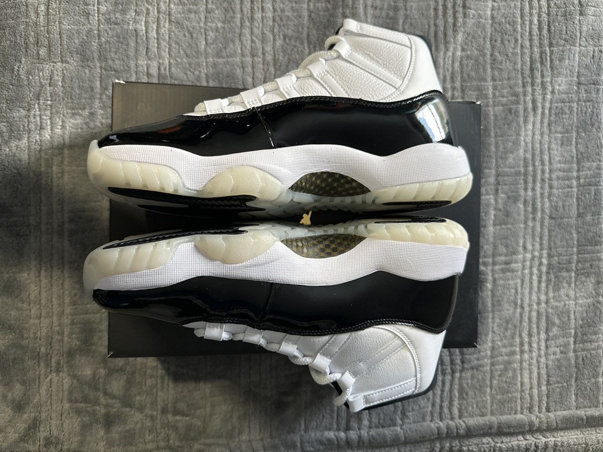 Jordan Brand × Nike Jordan 11 - Gratitude Size US 9 / EU 42 - 4 Thumbnail