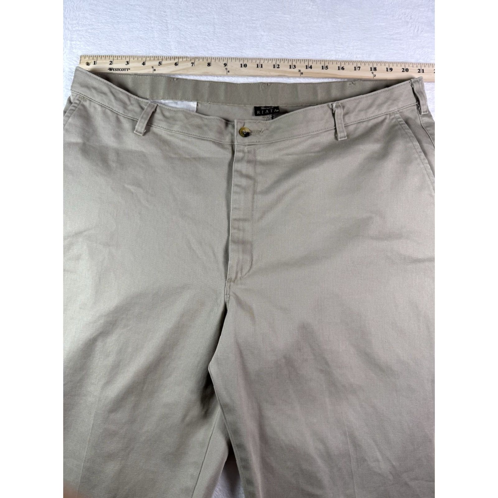 Wrangler Wrangler Riata Pants Men’s 42x32 Khaki Pleated Front Relaxed Fit Stretch Size US 42 / EU 58 - 5 Thumbnail