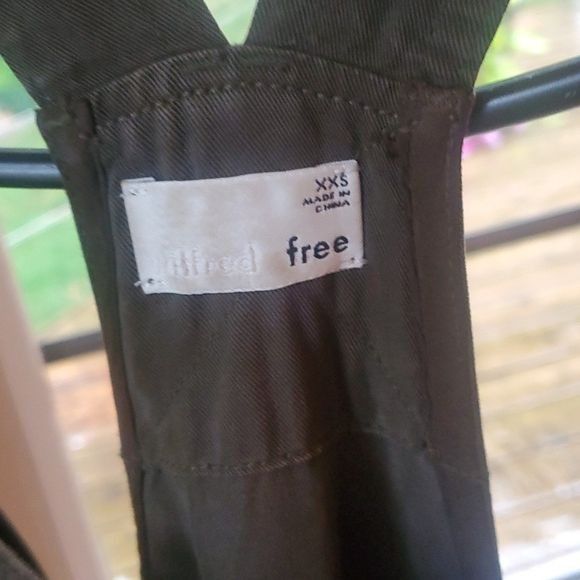 Vintage Aritzia Wilfred Free Army Green Cinched w Zippered Front Poc Size 30" / US 8 / IT 44 - 3 Thumbnail