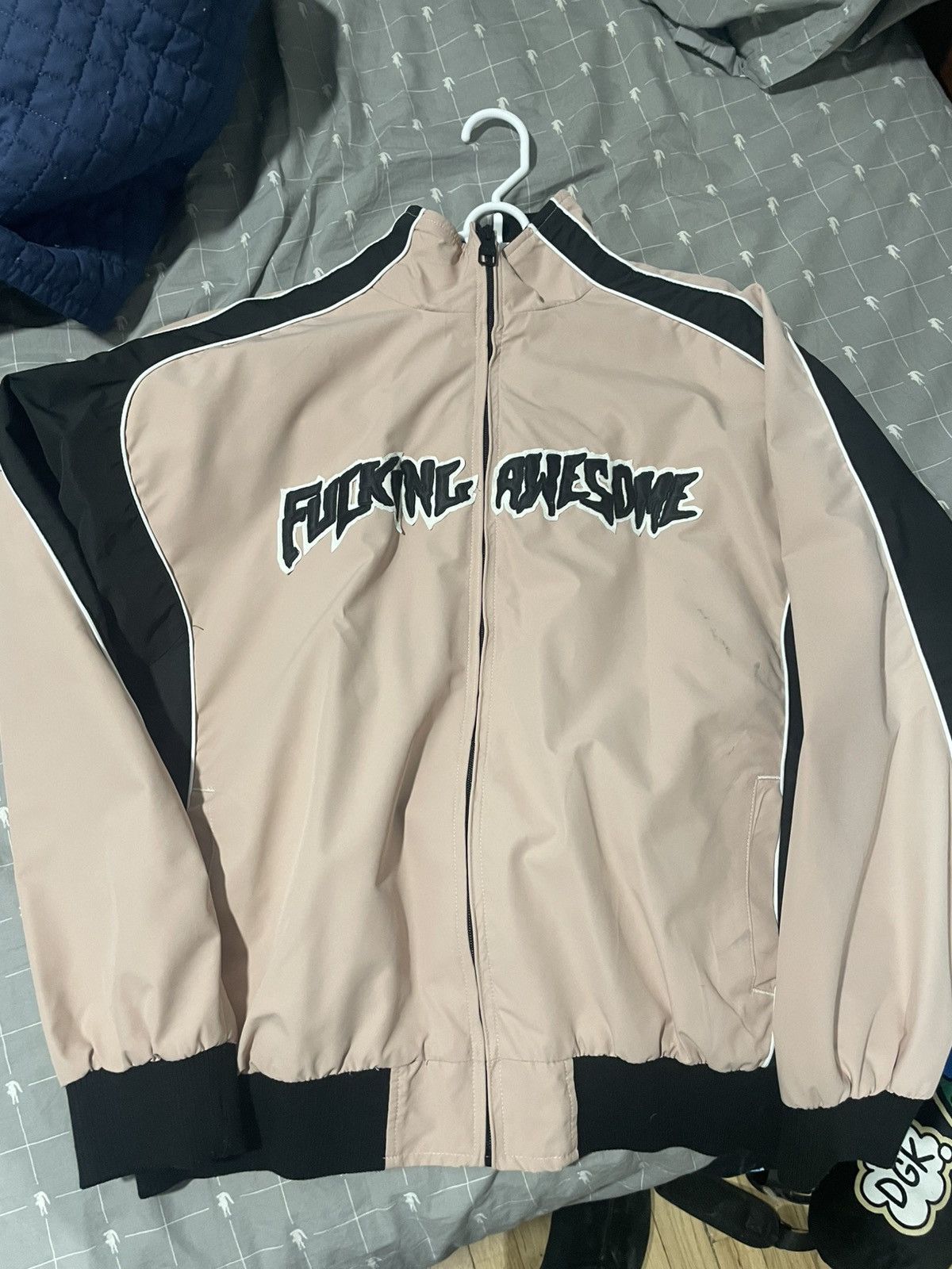 fuckingawesome TWO-TONE WARM UP ジャケット