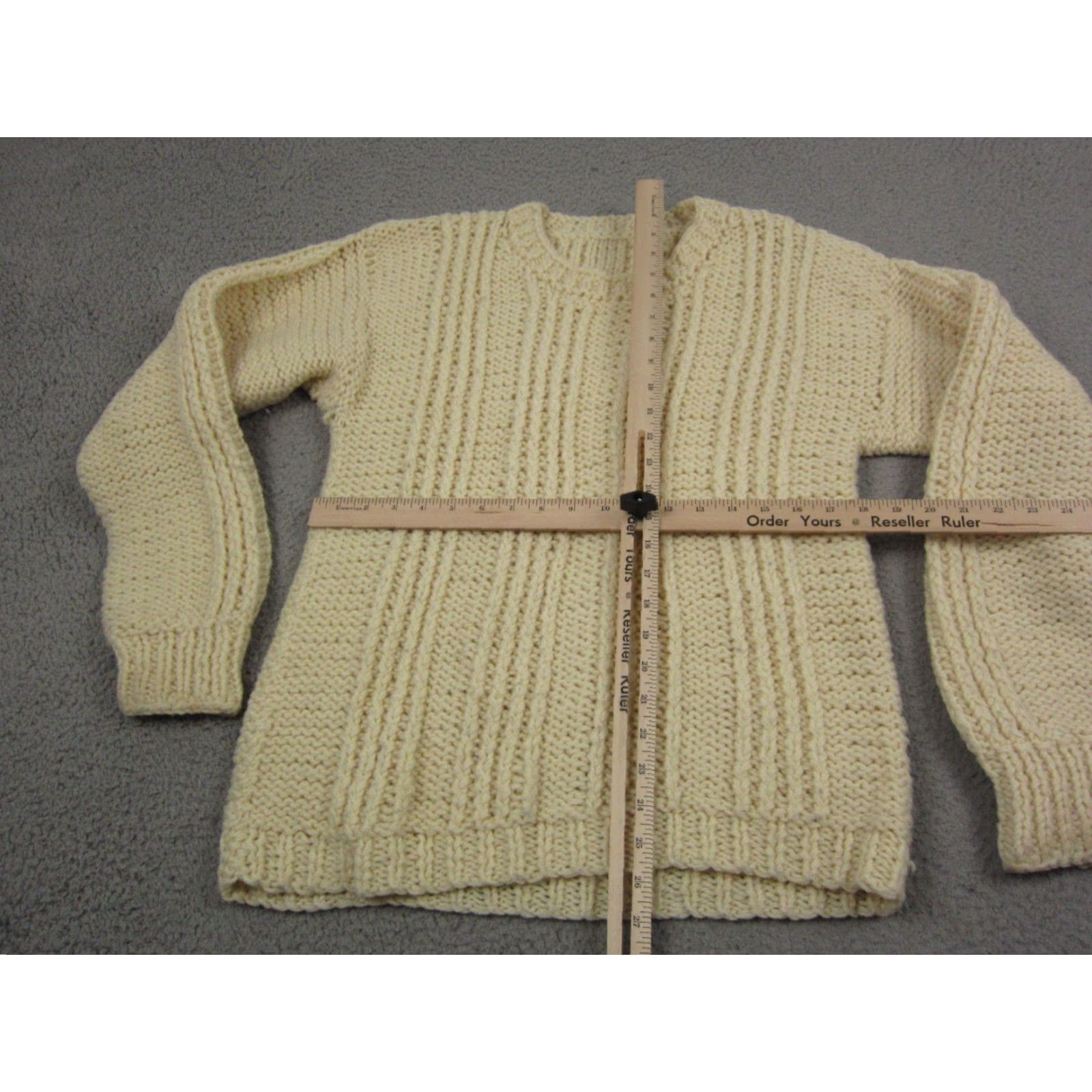 Vintage VINTAGE Wool Sweater Womens Large Ivory Wool Cable Knit Crew Neck Pullover 80s 90s USA Womens Size L / US 10 / IT 46 - 7 Thumbnail