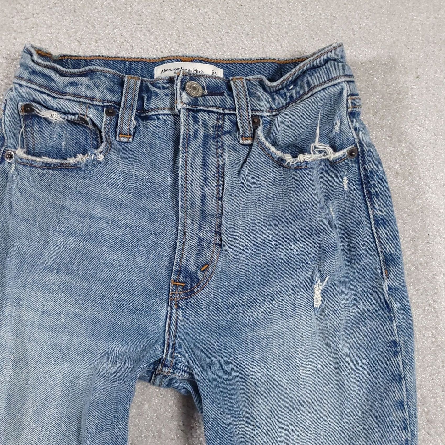 Abercrombie & Fitch Abercrombie & Fitch Jeans Womens 24 The Skinny High Rise Distressed Denim Blue 00s Cropped Frayed Pockets High Rise Slim Womens Jeans Size 42" / US 20 - 3 Thumbnail