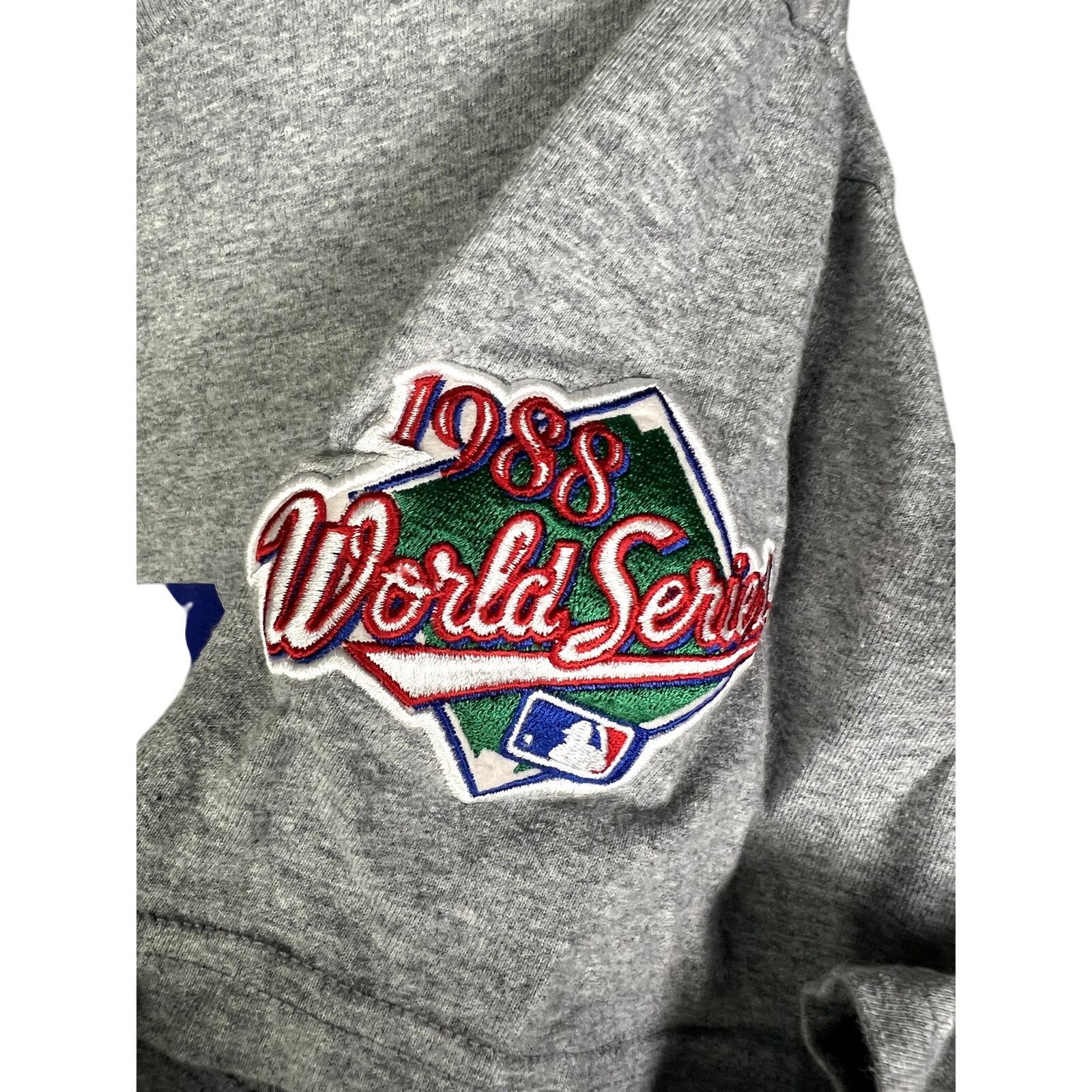 Mitchell & Ness Men's Dodgers 1988 World Series Boys of Summer T-Shirt - M Size US M / EU 48-50 / 2 - 3 Thumbnail