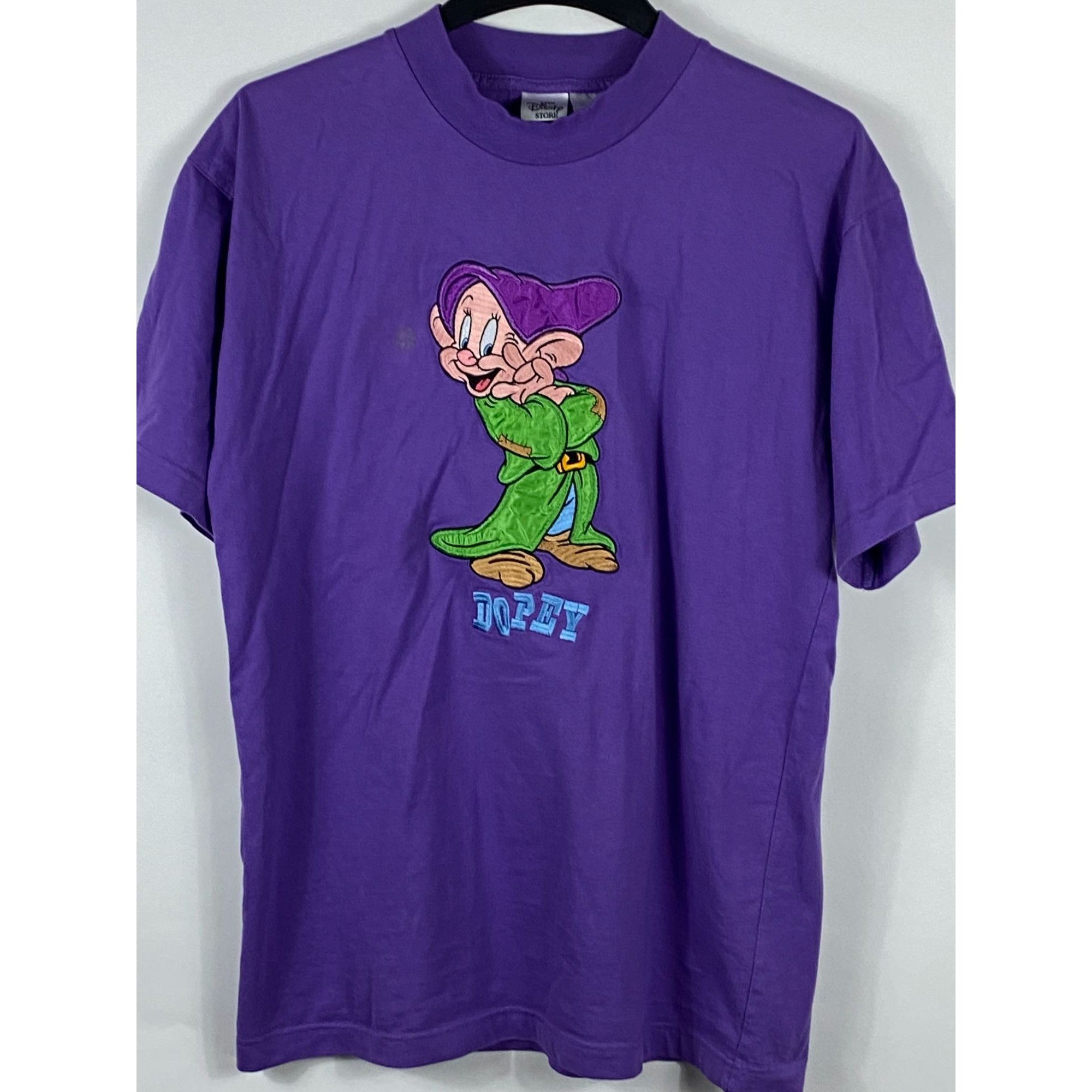 Disney Vintage The Disney Store Dopey Embroidered Tee Shirt Purple Size US L / EU 52-54 / 3 - 1 Thumbnail