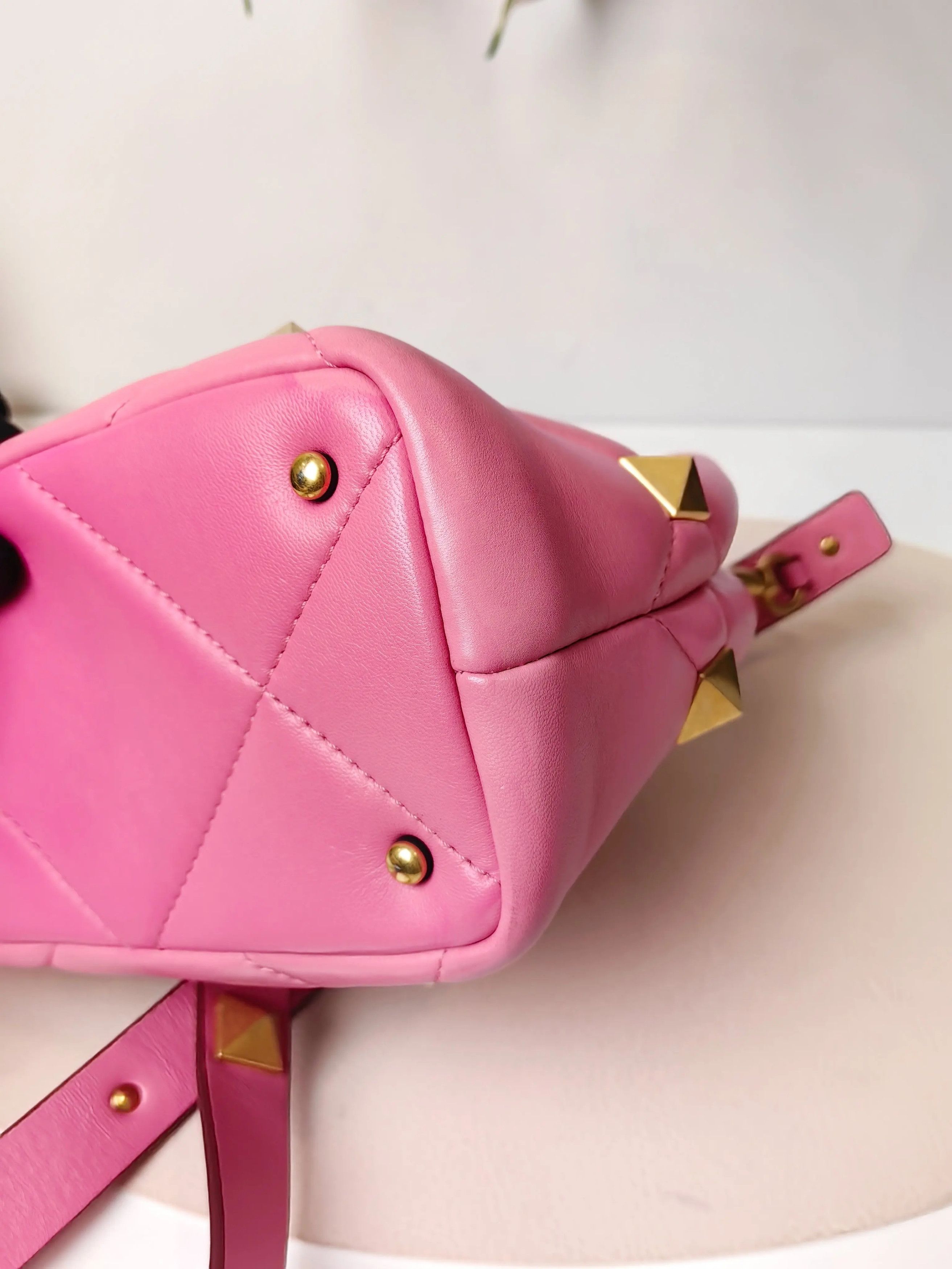 Valentino Valentino Roman Stud Pink Handbag Size ONE SIZE - 7 Thumbnail