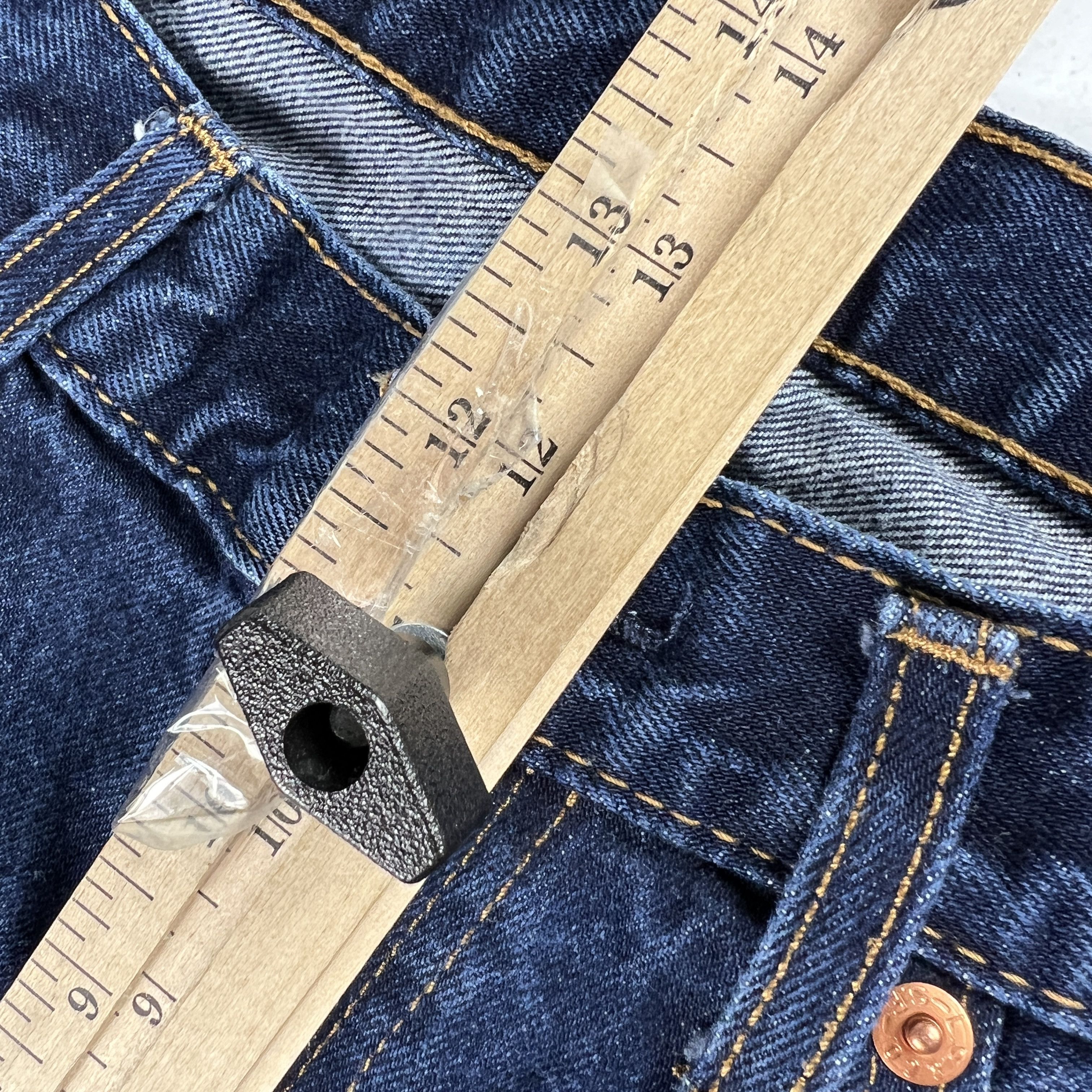 Levi's Levi's Jeans 550 Relaxed Fit Dark Blue Cotton Denim Size US 36 / EU 52 - 22 Thumbnail