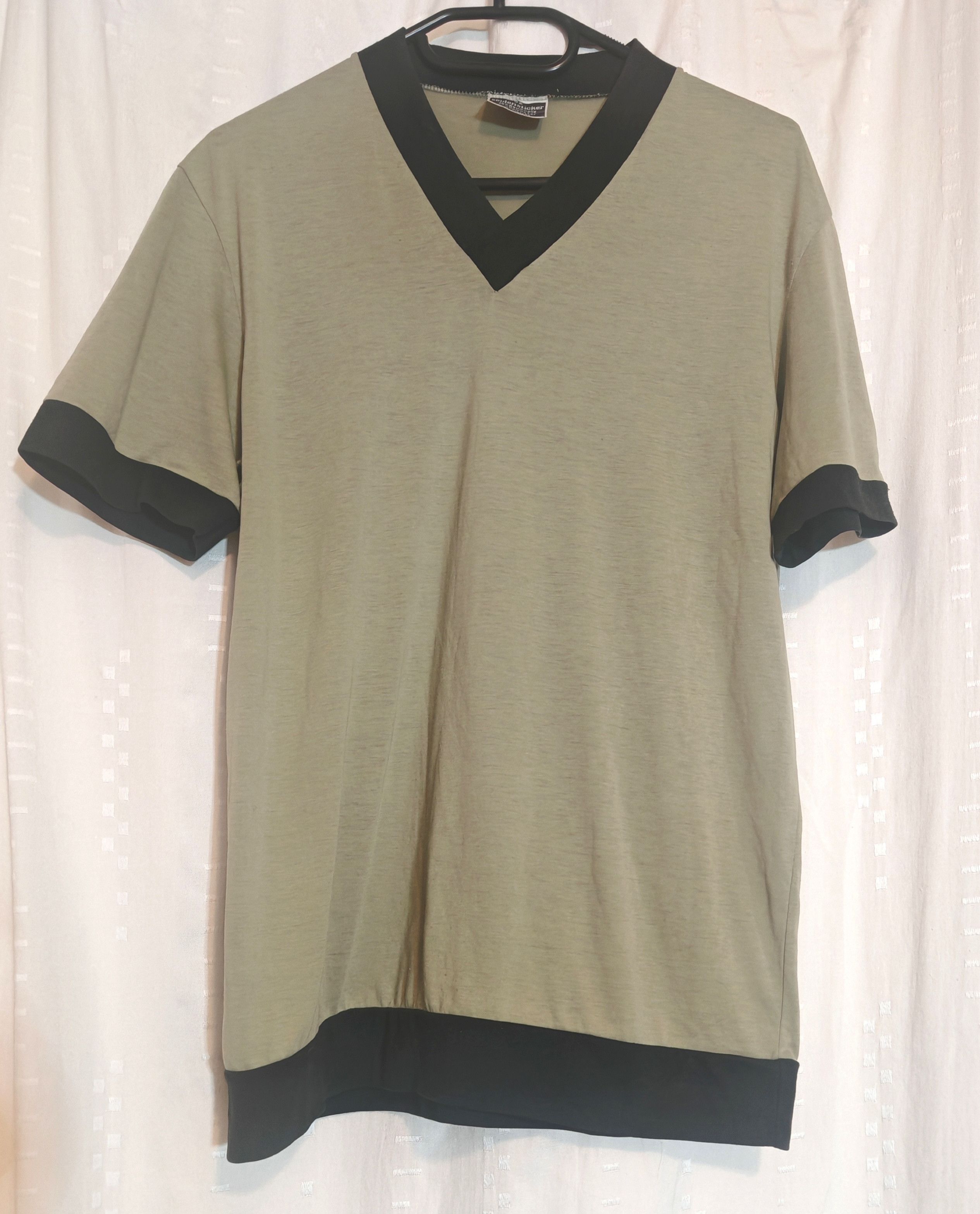 Other VTG Men's Seidensticker Contrast Trim V-Neck Ringer Tee sz L Size US L / EU 52-54 / 3 - 1 Thumbnail