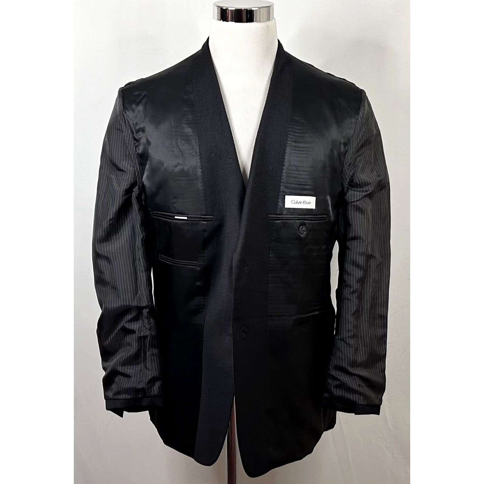 Calvin Klein Calvin Klein Sport Coat 42R Wool Charcoal Black Two Button Double Vented Mens Jacket Coat Regular Fit ANSI Size US XS / EU 42 / 0 - 7 Thumbnail