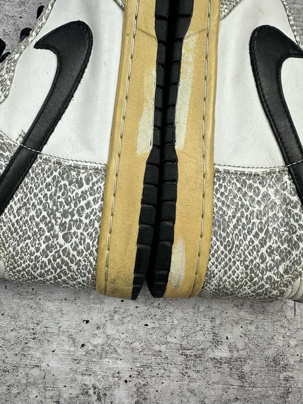 Nike Vintage Nike Dunk Premium Cocoa Snake Hi Top Sneakers Size US 9 / EU 42 - 9 Thumbnail