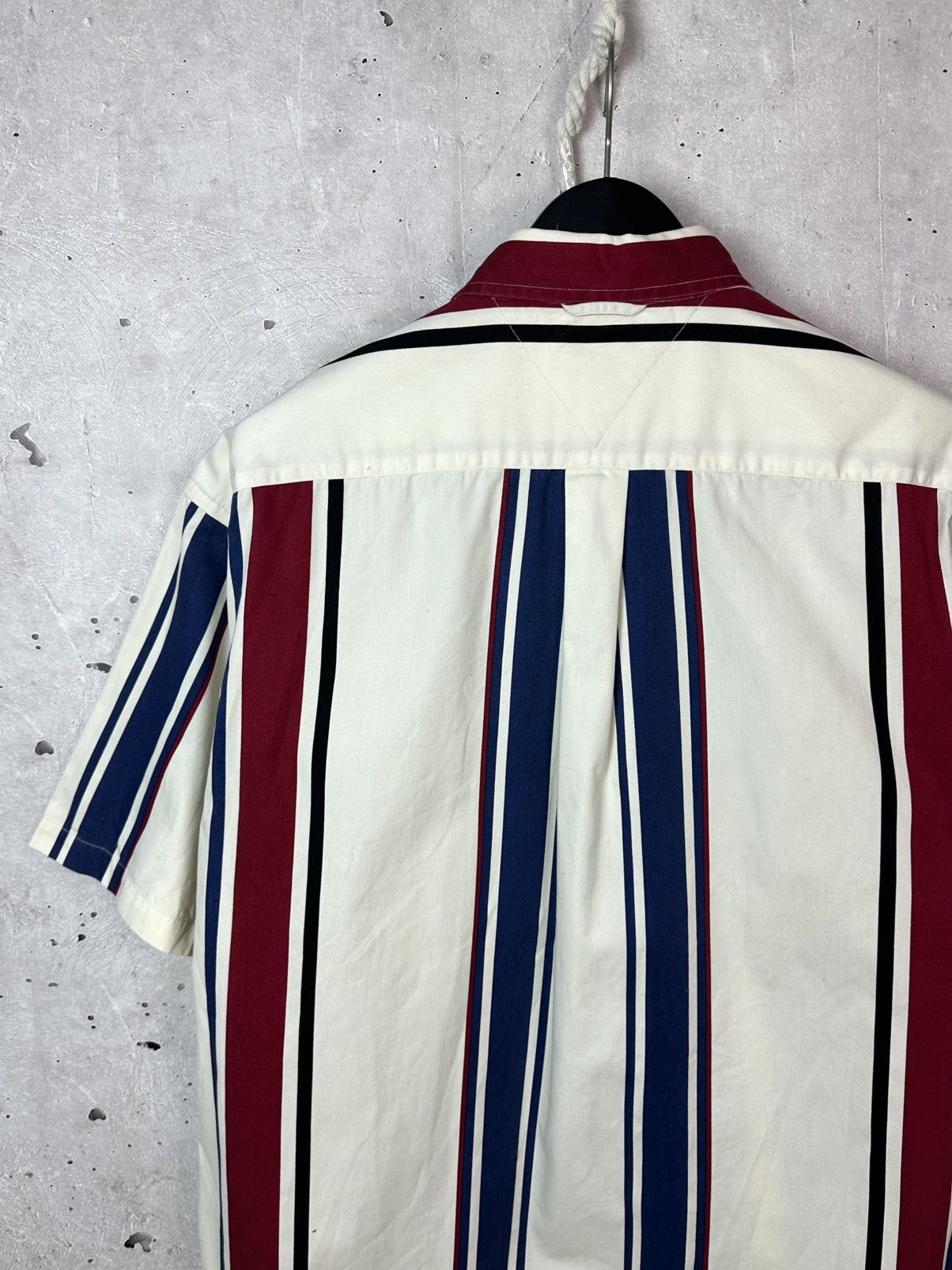 Tommy Hilfiger Vintage Tommy Hilfiger Stripped Logo Short Sleeve Shirt Size US XL / EU 56 / 4 - 12 Thumbnail