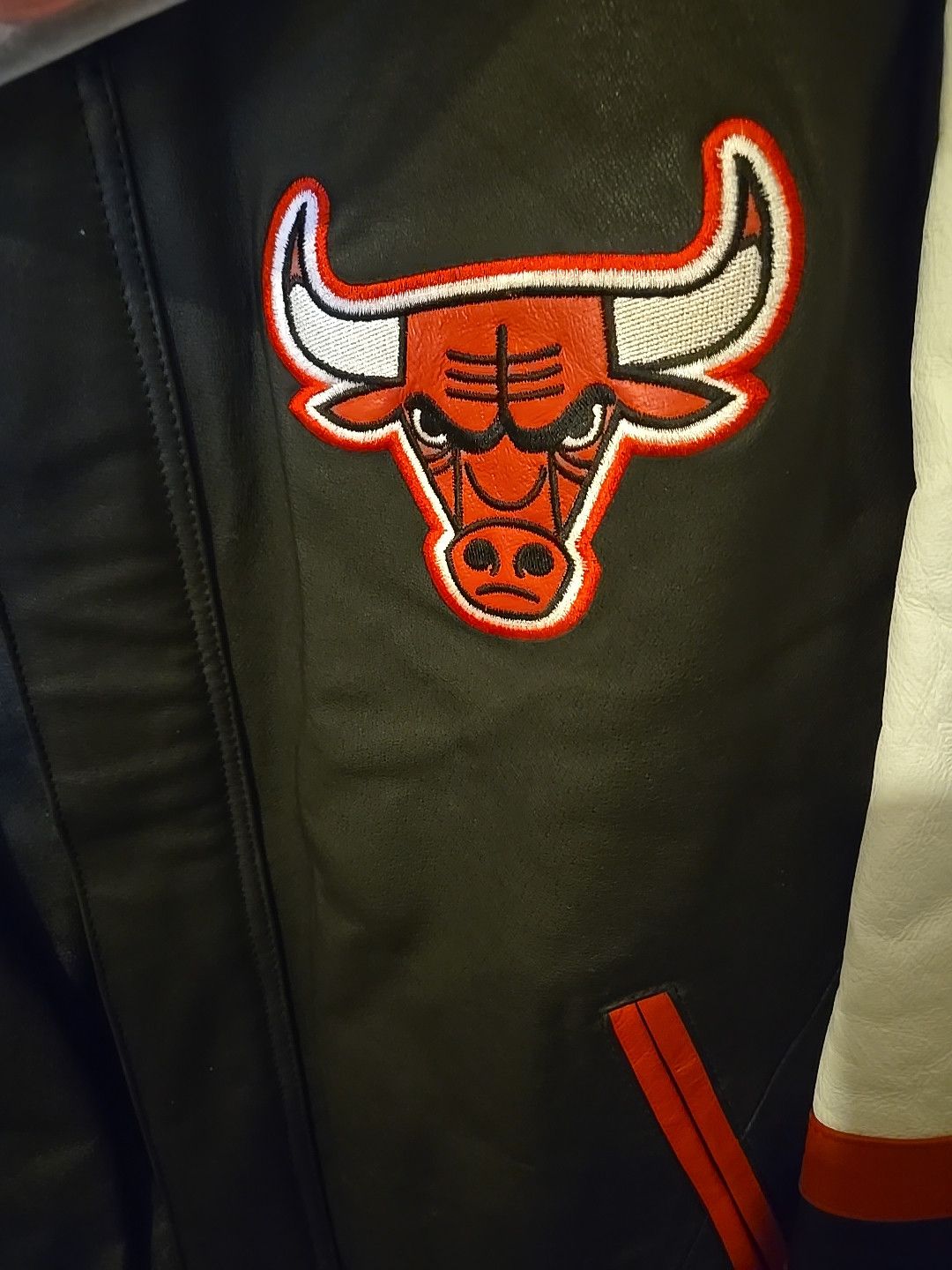Vintage Bulls Jordan goat vintage new leather coat new with tags Size US M / EU 48-50 / 2 - 12 Thumbnail