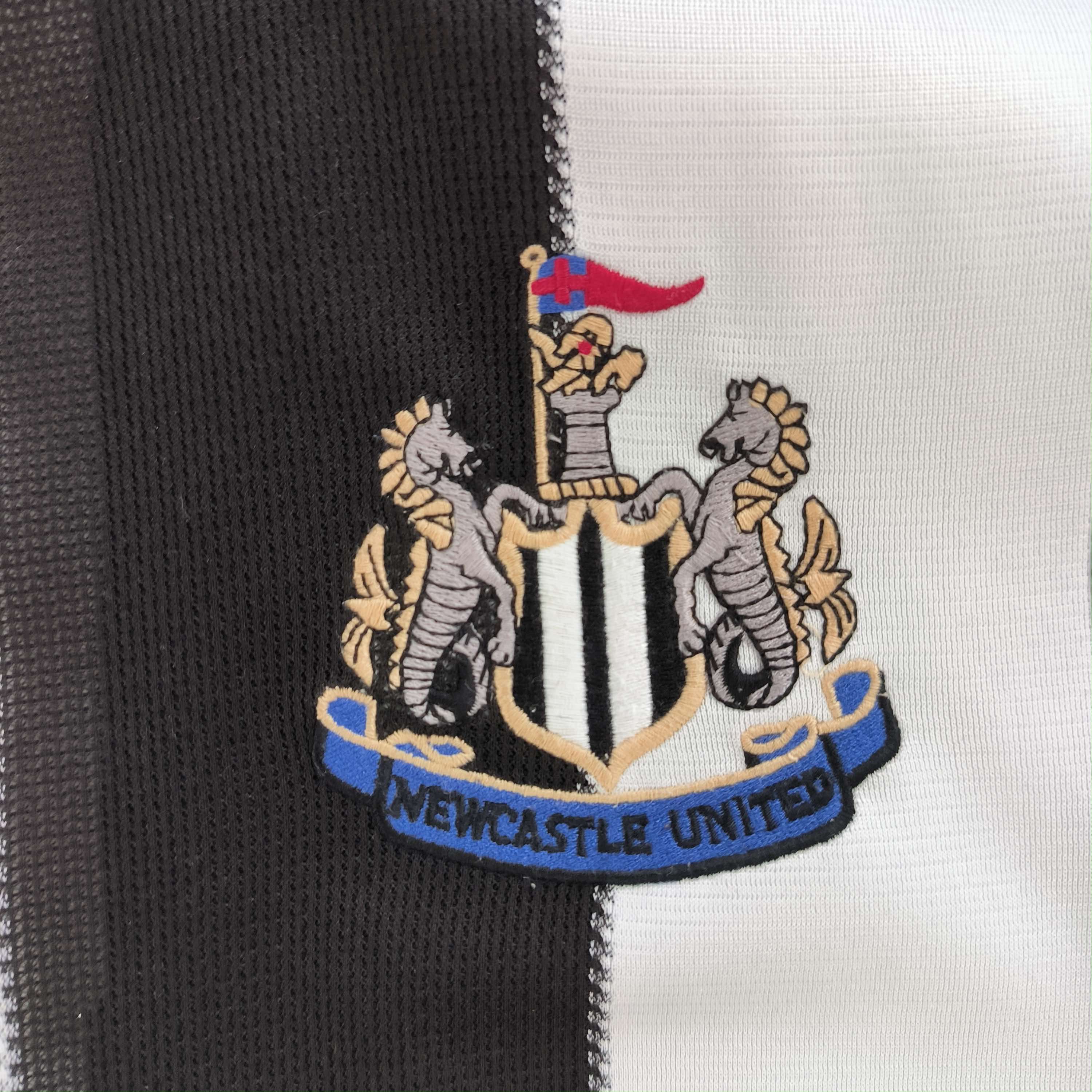 Other Newcastle United 95-97 Score Draw home retro football jersey Size US M / EU 48-50 / 2 - 4 Thumbnail