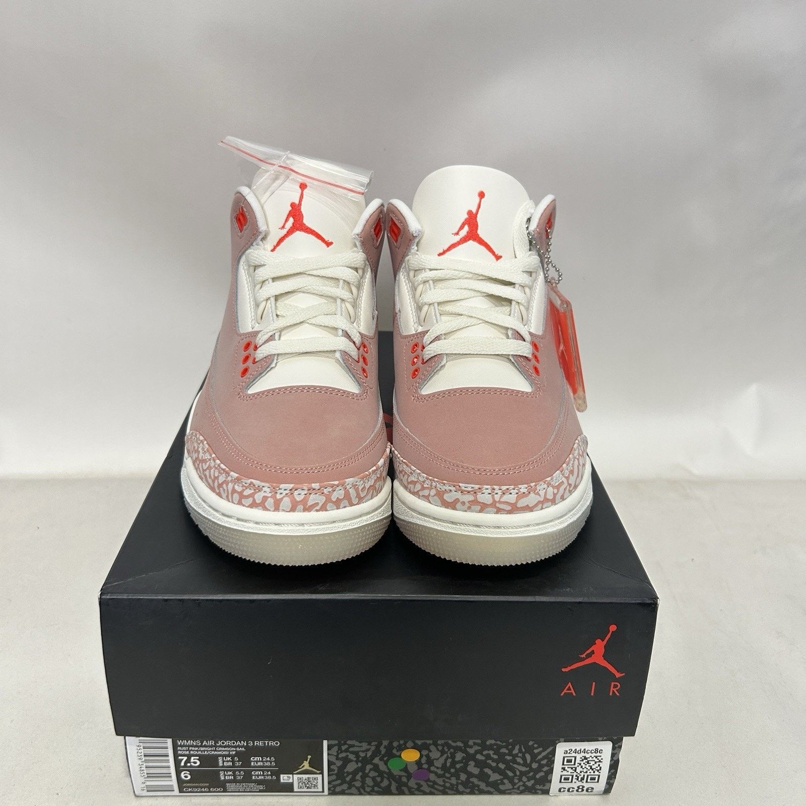 Jordan Brand Nike Air Jordan 3 Retro WMNS “Rust Pink” Size US 7.5 / IT 37.5 - 2 Thumbnail