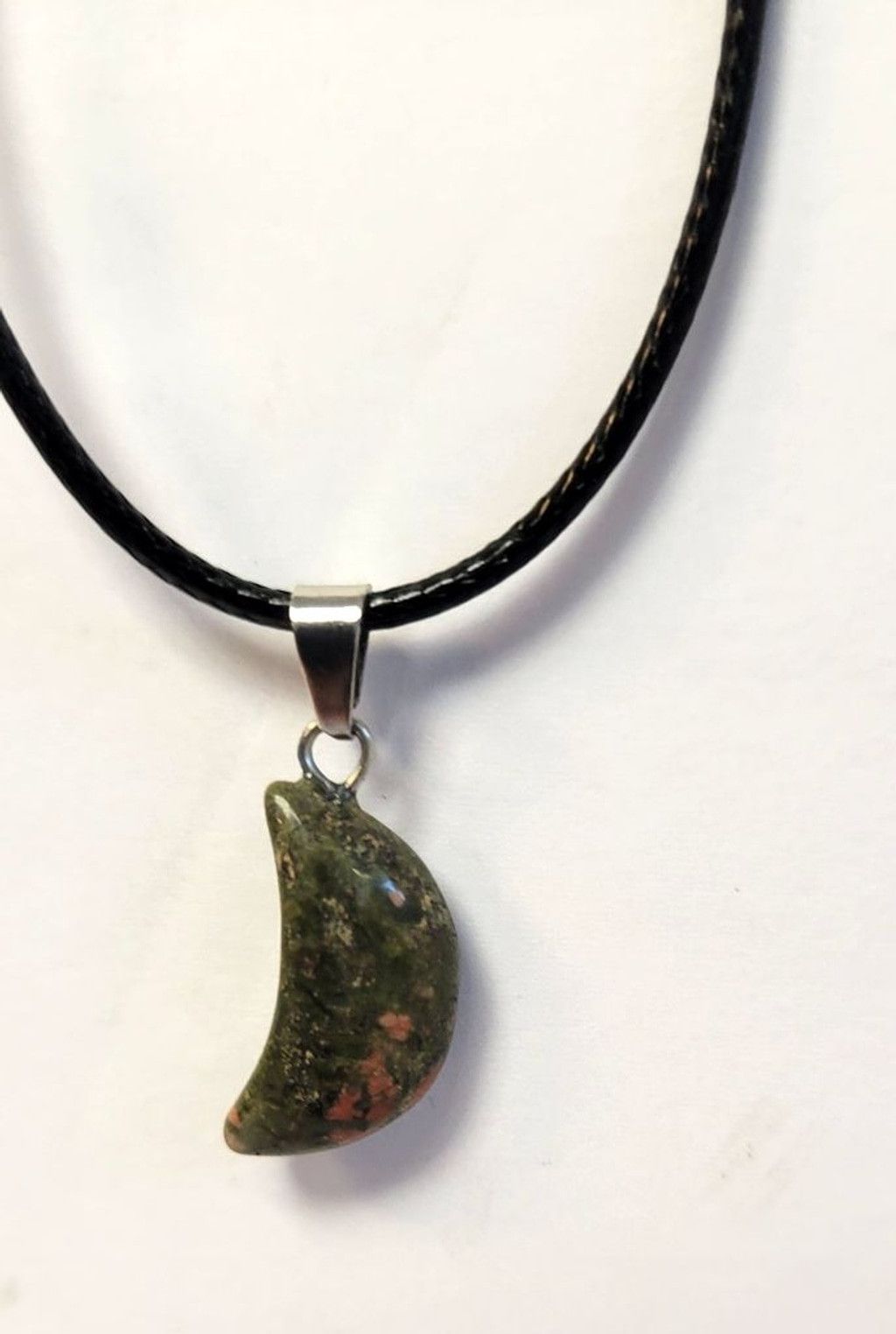 Handmade Natural Gemstone Crystal Moon Pendant Necklace Size ONE SIZE - 11 Thumbnail