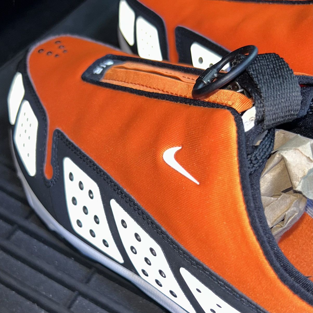 Nike 2025 Nike Air Sunder ‘Safety Orange’ sz 8.5M / 10W Size US 8.5 / EU 41-42 - 10 Thumbnail